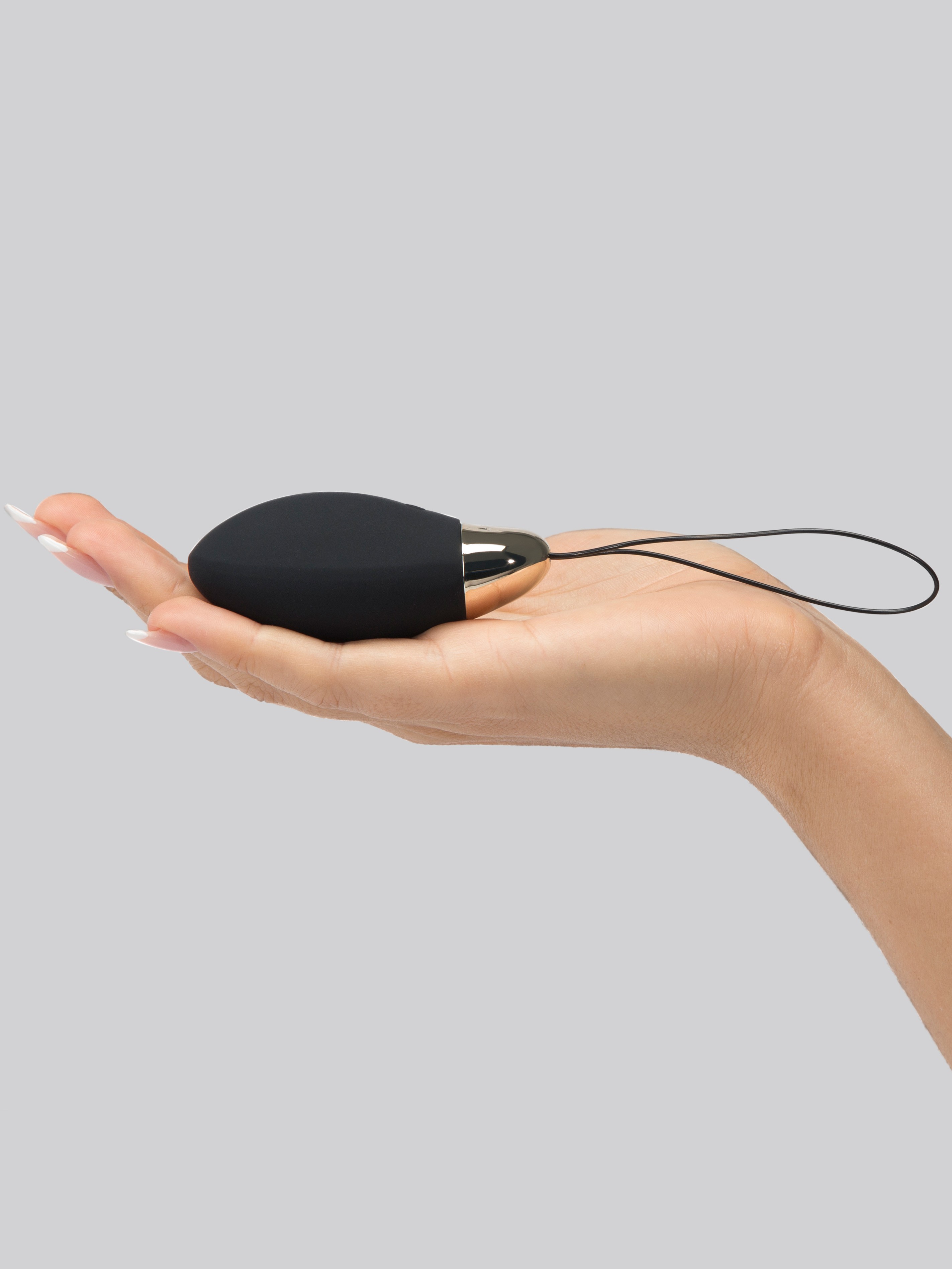 Lelo Insignia Lyla 2 SenseMotion Remote Control Love Egg Vibrator, Black, hi-res