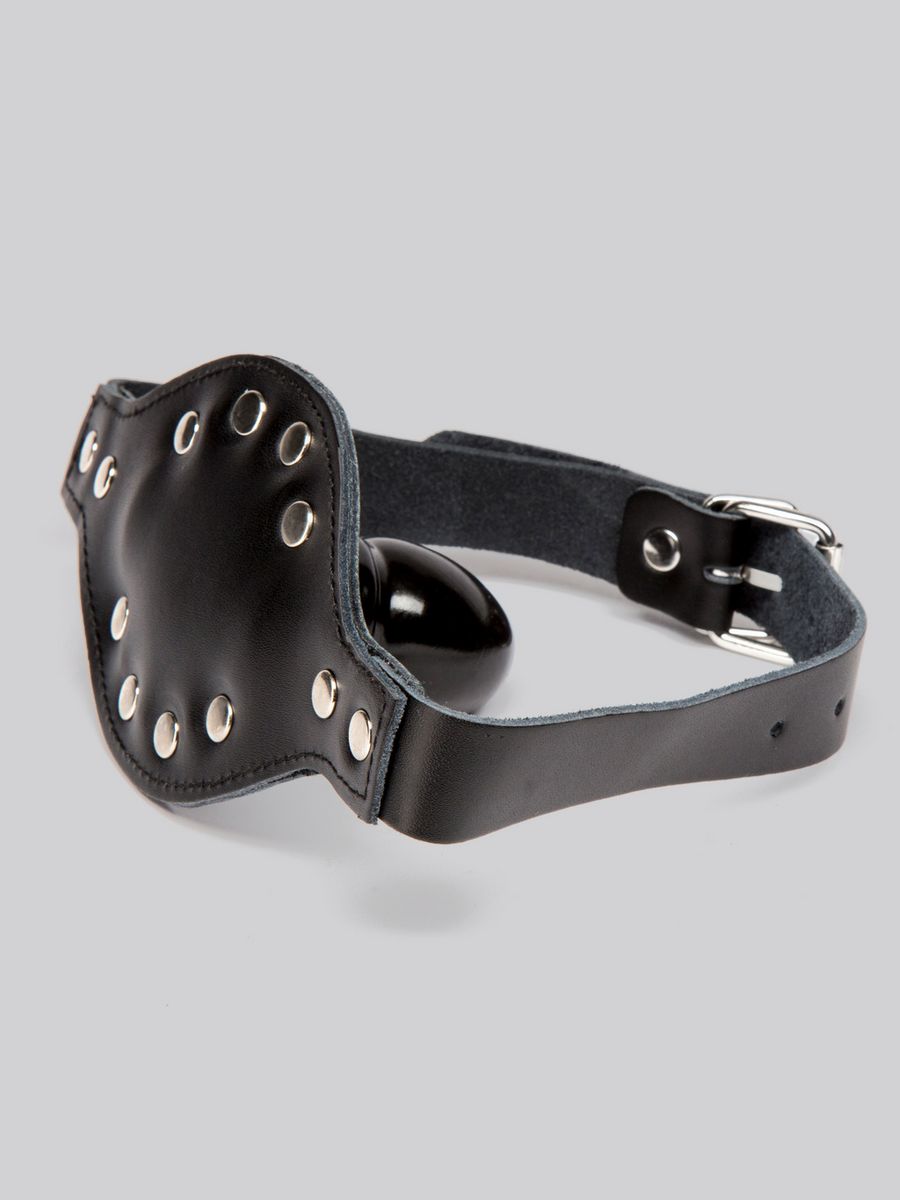 Gilt Hold — view 1