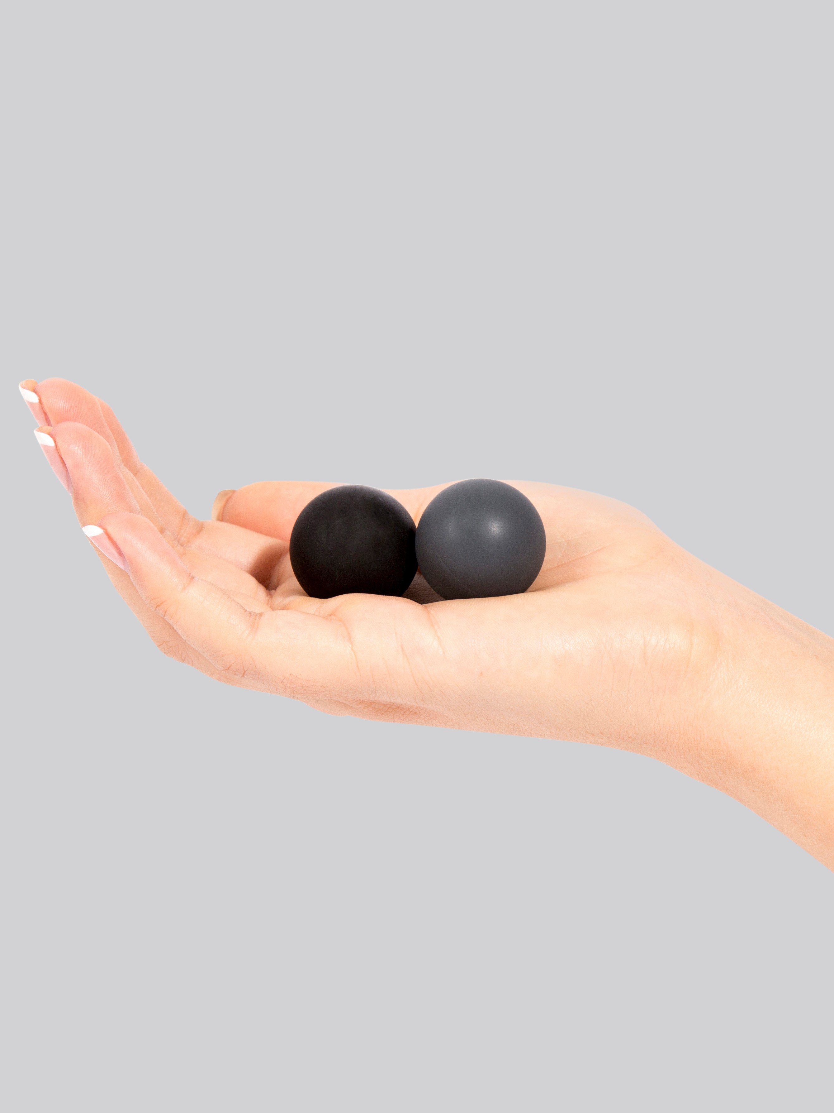 Fifty Shades of Grey Beyond Aroused Kegel Balls Set, Black, hi-res