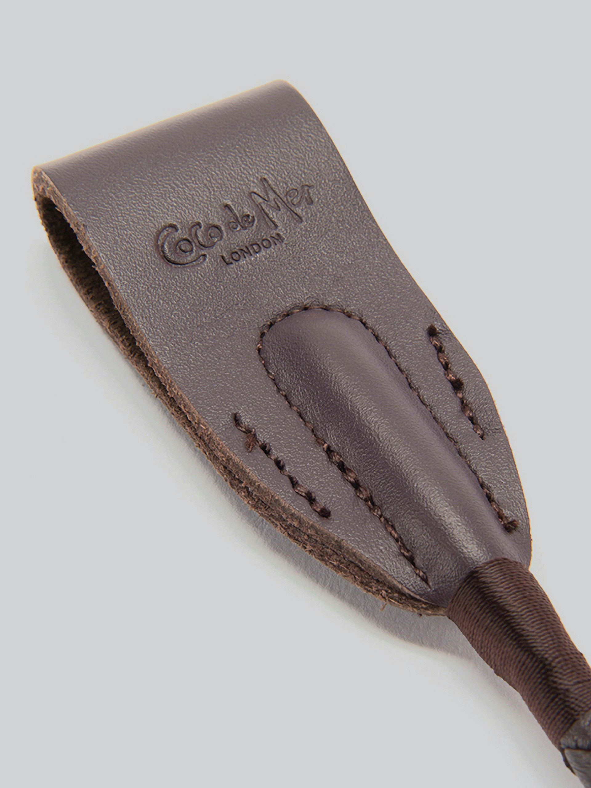 Coco de Mer Brown Leather Riding Crop, Brown, hi-res