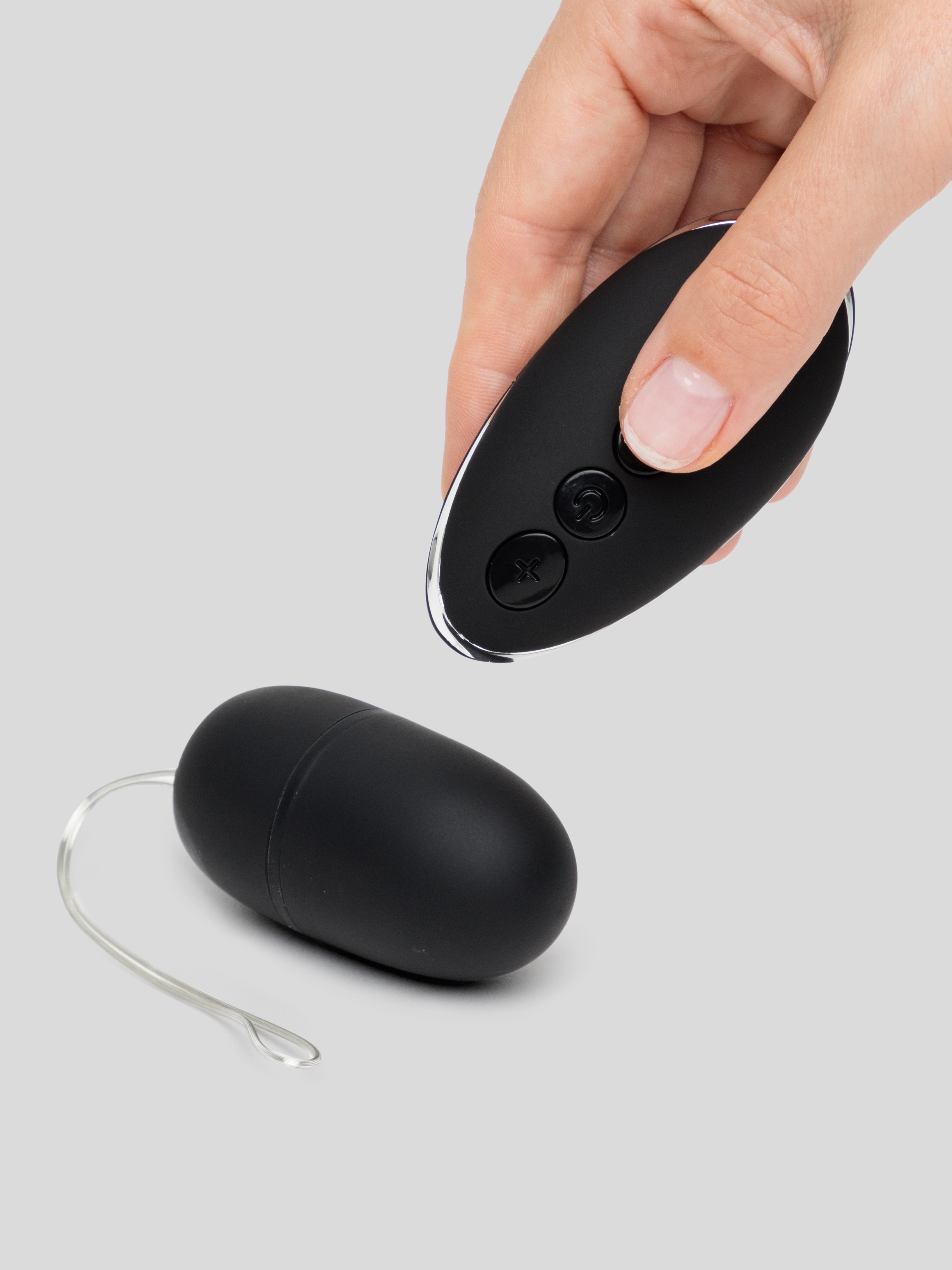 Lovehoney Thrill Seeker 10 Function Remote Control Love Egg Vibrator, Black, hi-res