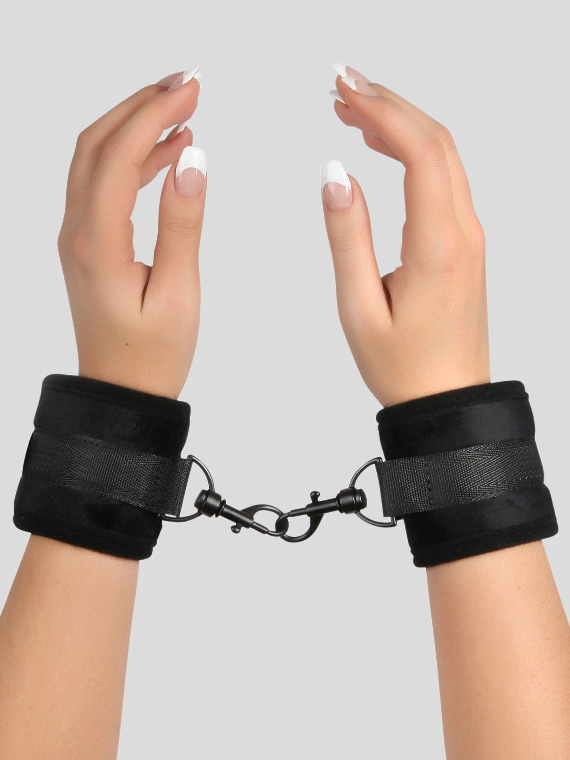 Lovehoney Wicked Weekend Jumbo Couple's Kinky Sex Toy Kit (12 Piece), Black, hi-res