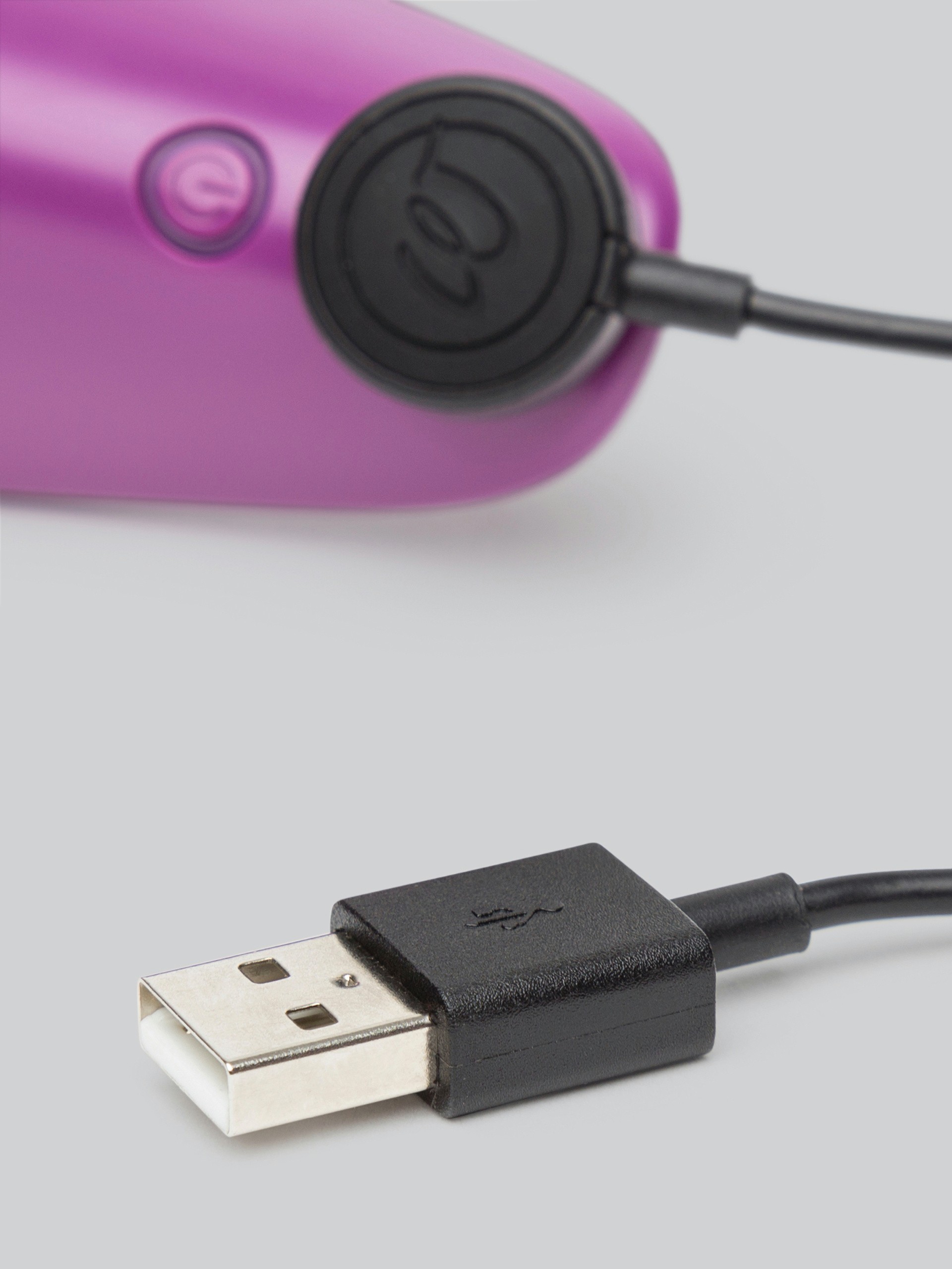 Womanizer Classic Rechargeable Clitoral Stimulator, Purple, hi-res