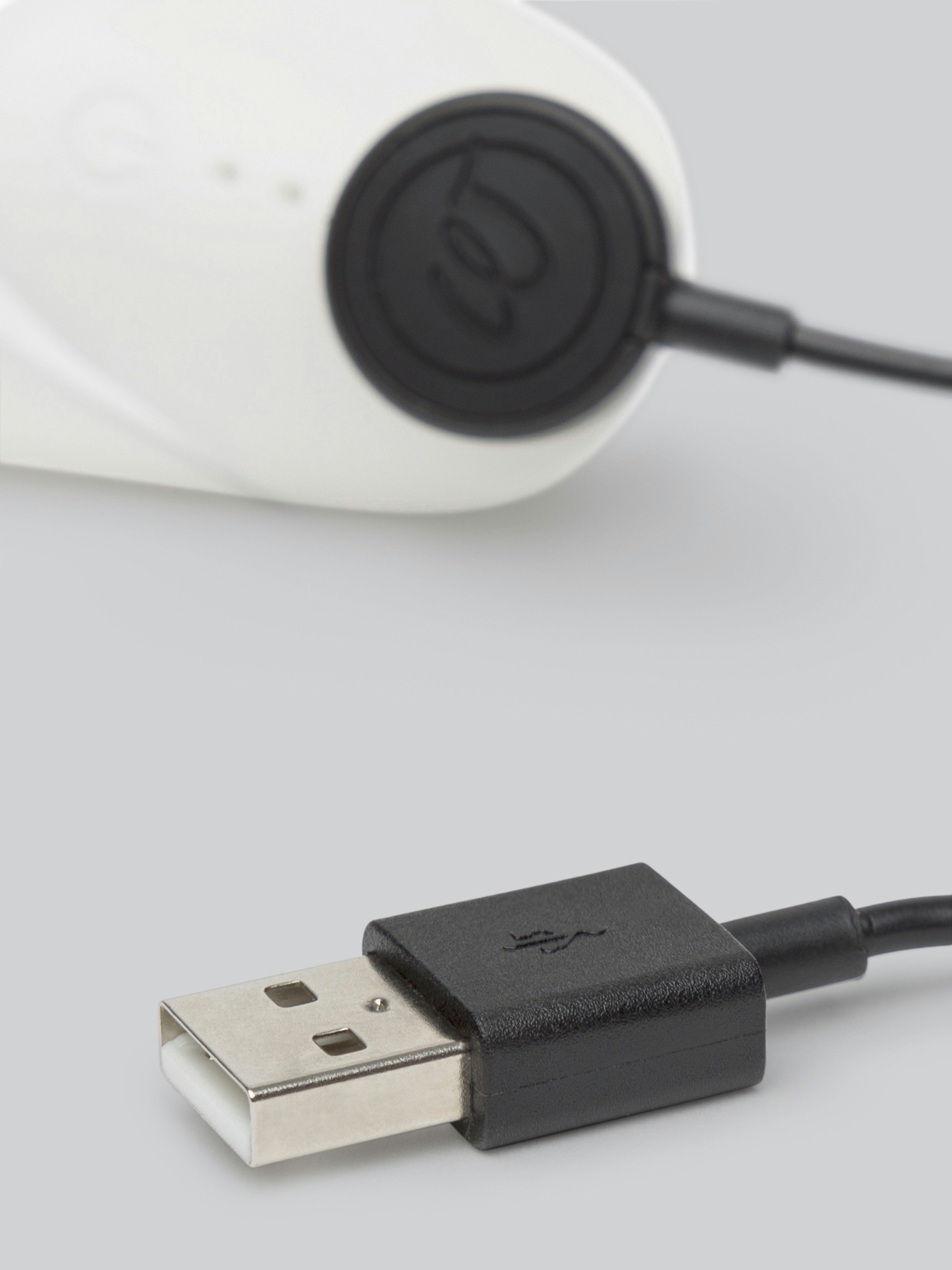 Womanizer Premium Rechargeable Smart Silence Clitoral Suction Stimulator, White, hi-res