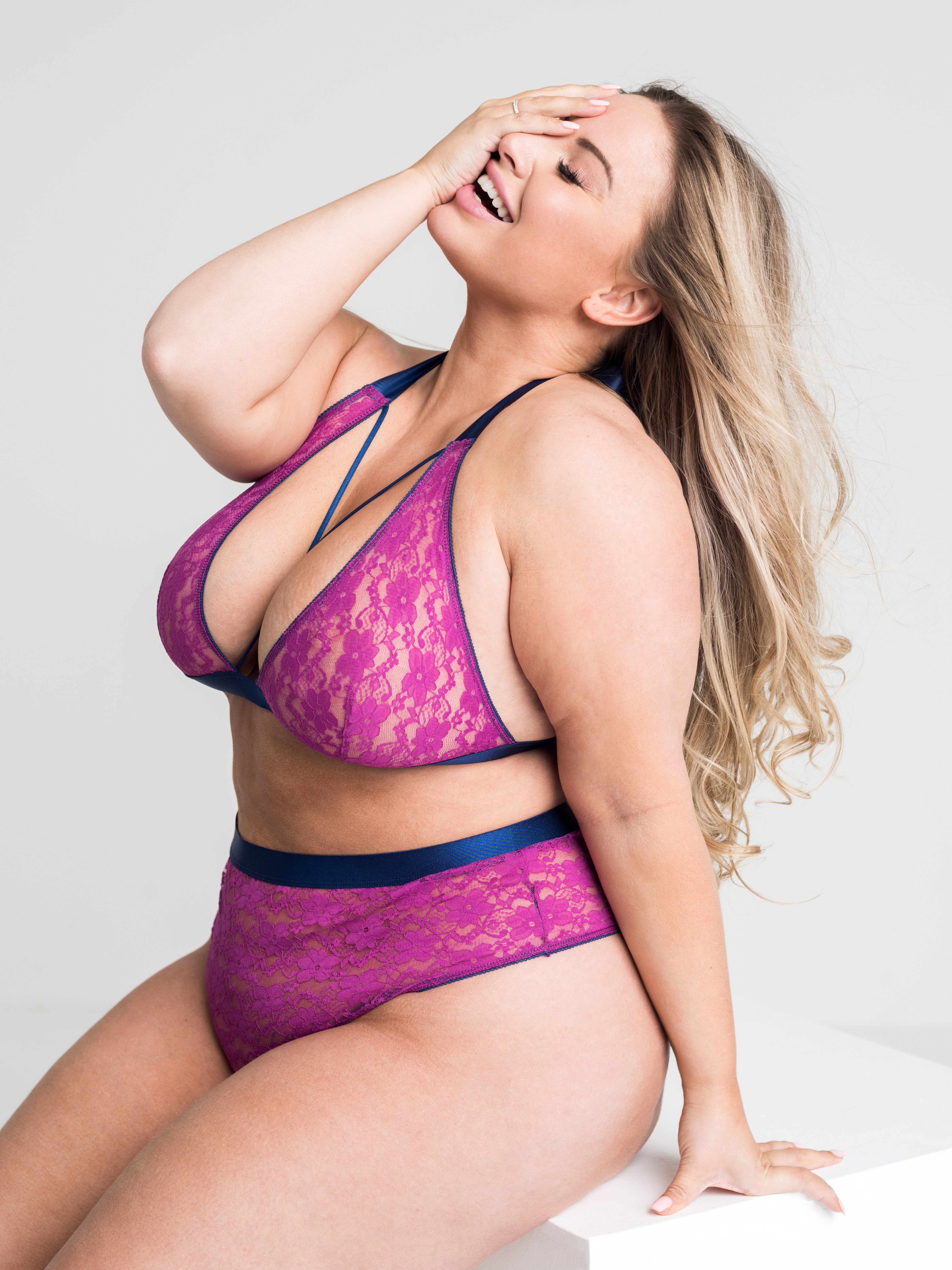 Lovehoney Plus Size Free Spirit Pink Lace Strappy Bra Set, Pink, hi-res