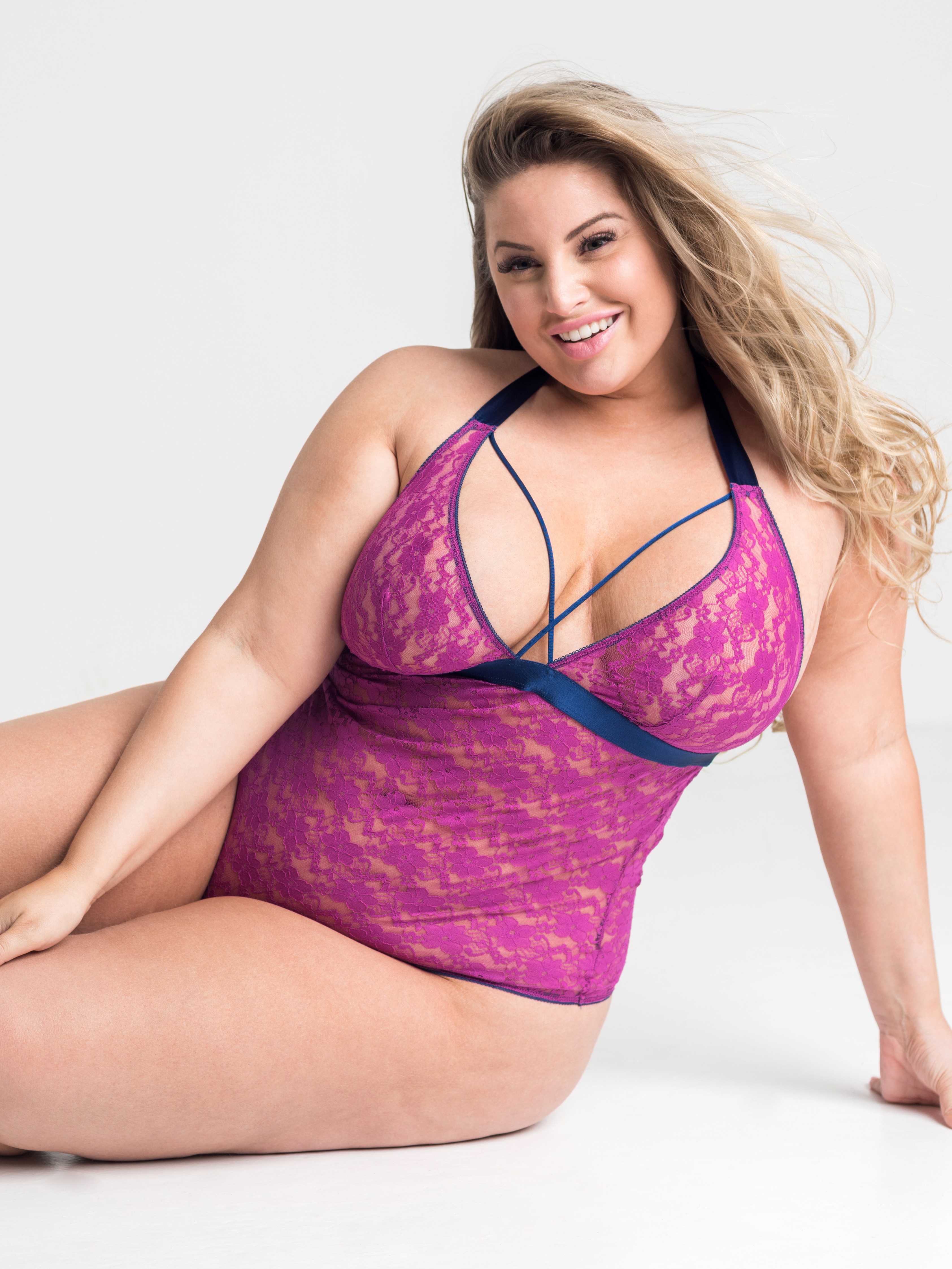 Lovehoney Plus Size Free Spirit Pink Lace Strappy Body, Pink, hi-res