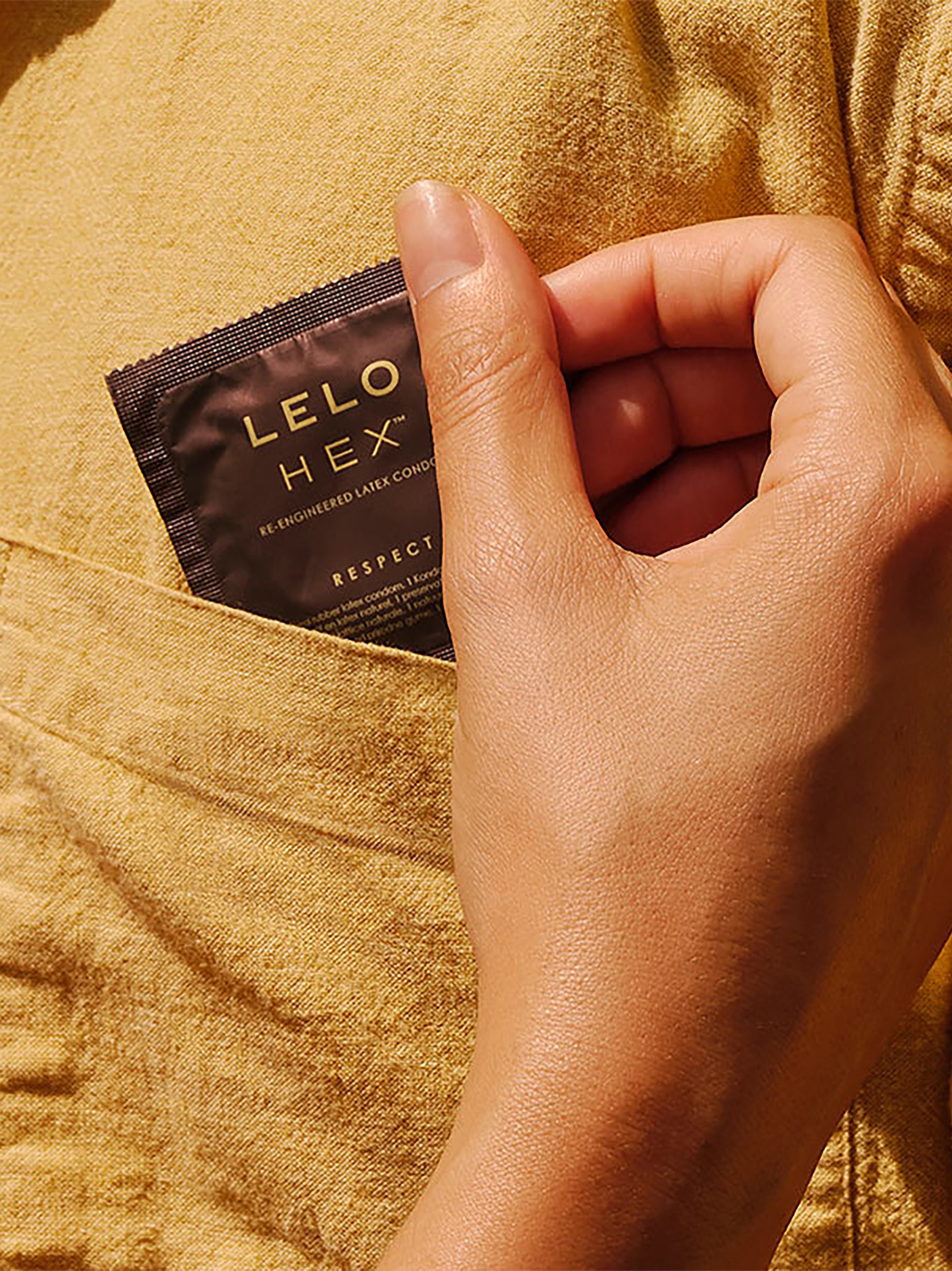 Lelo HEX&trade; Respect XL Latex Condoms (12 Count), , hi-res