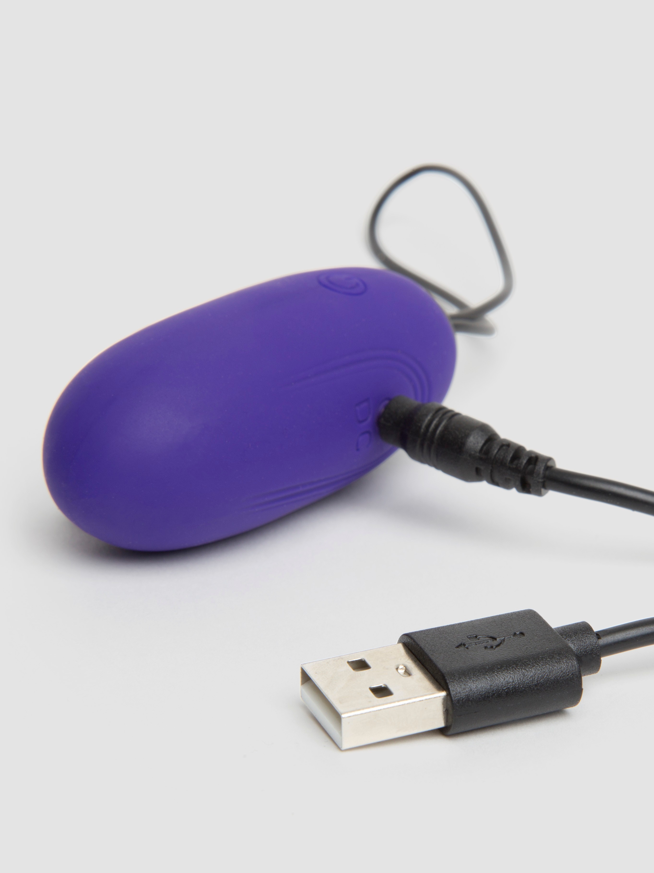 Lovehoney Rechargeable Remote Control Small Love Egg, Purple, hi-res