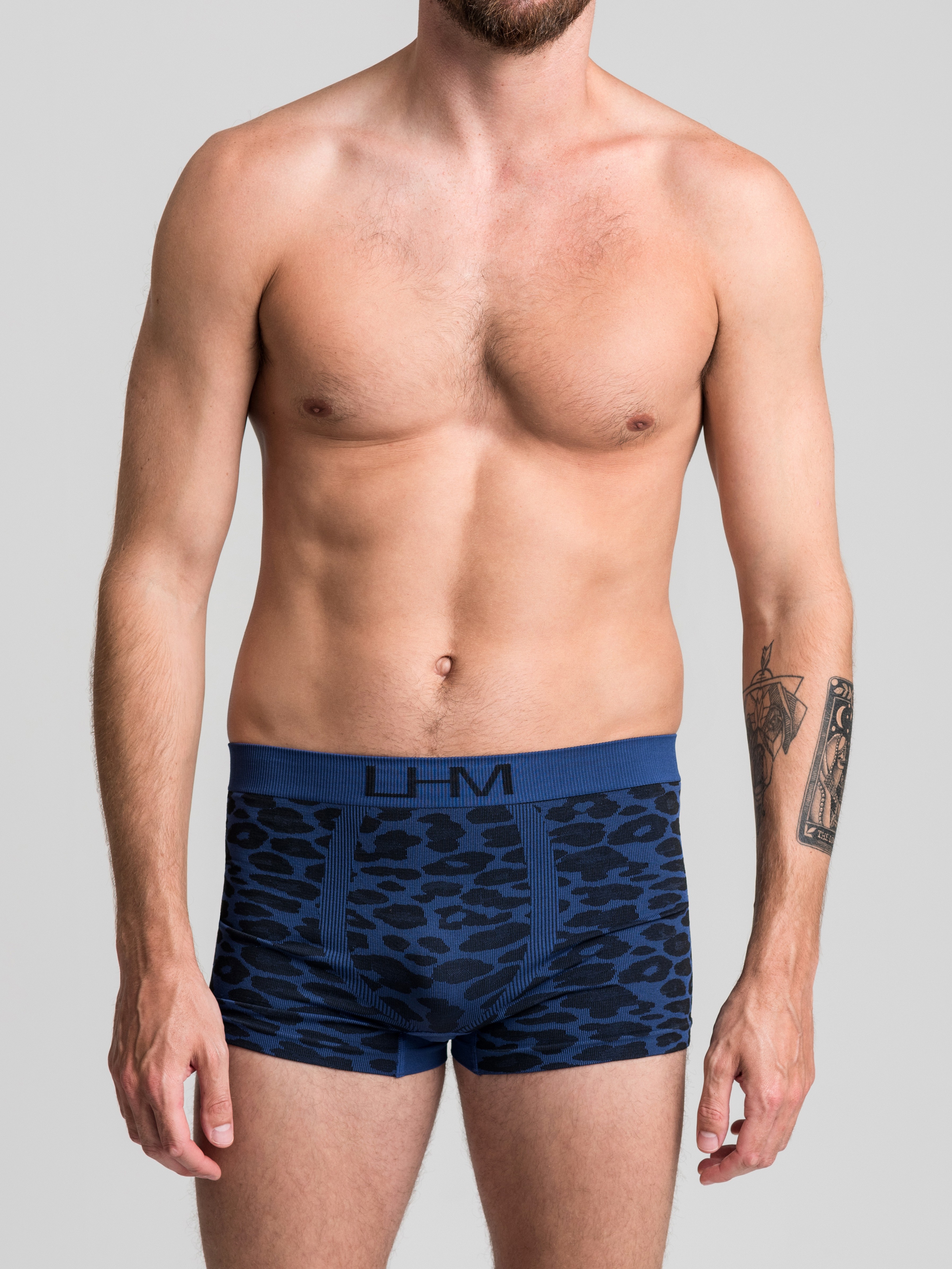 LHM Wild Thing Blue Leopard Print Seamless Boxer Shorts, Blue, hi-res