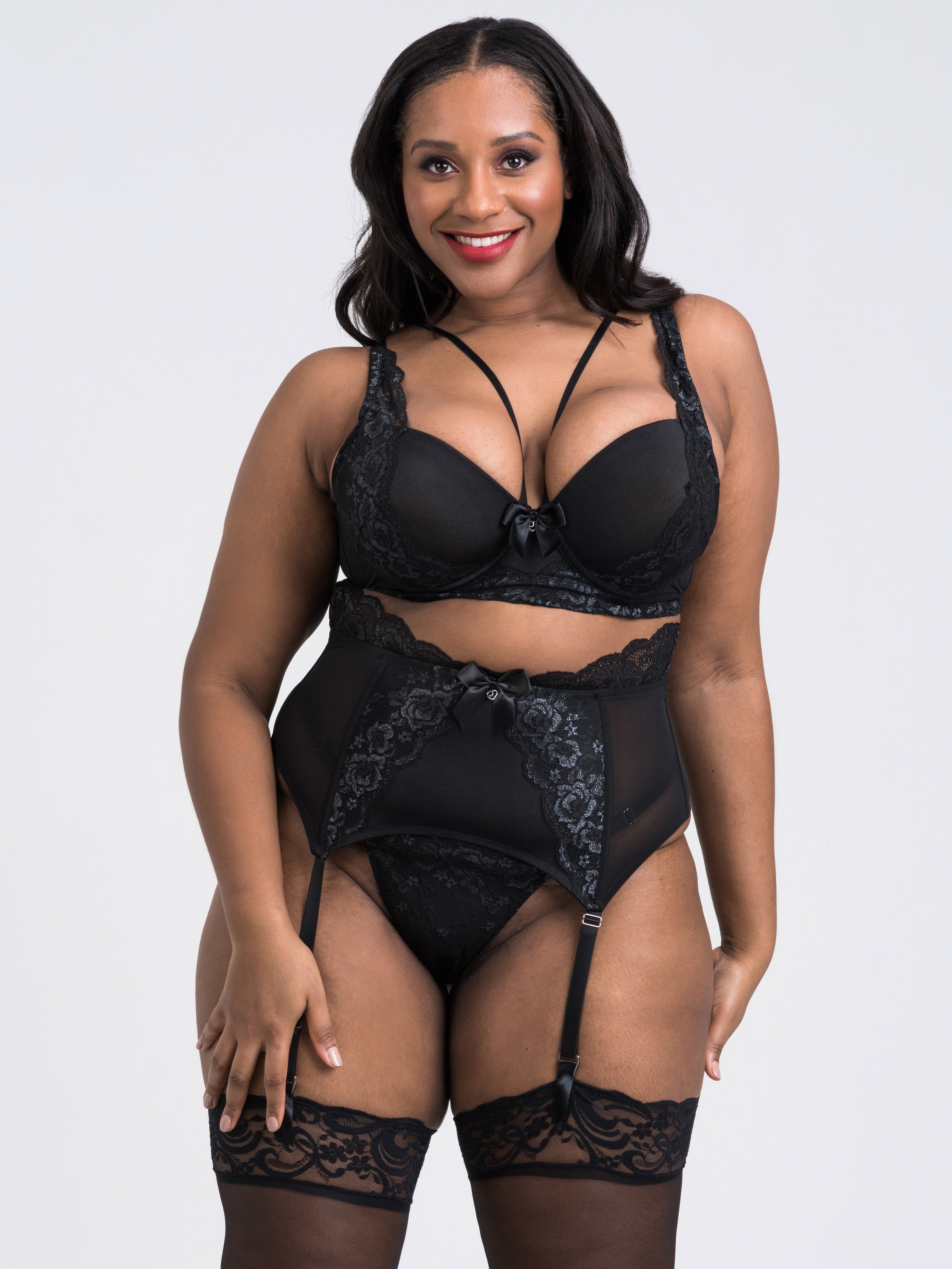 Lovehoney Dark Enchantment Black Lace Bra Set, Black, hi-res