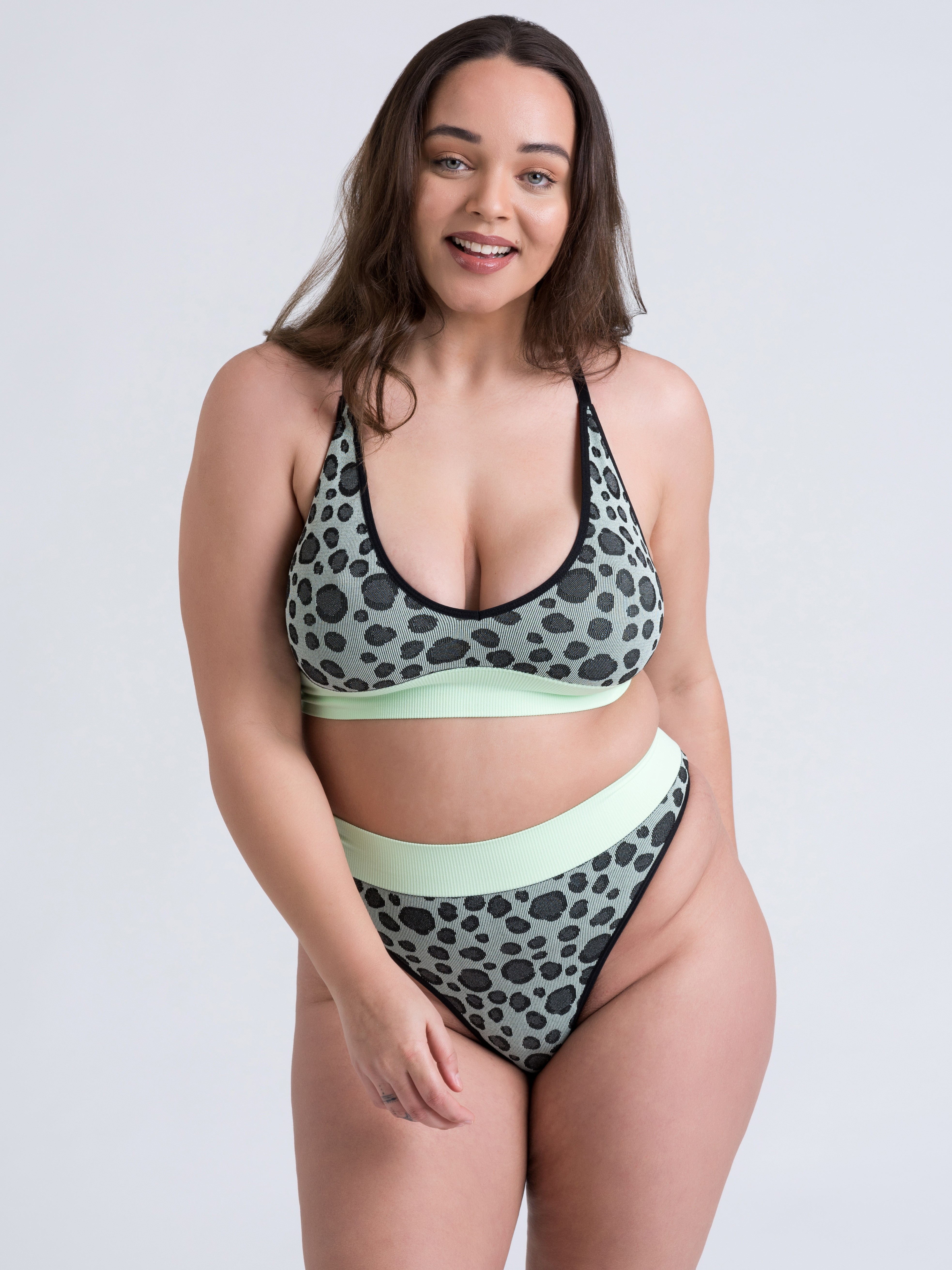 Lovehoney Mindful Mint Green Leopard Print Seamless Bra Set, Green, hi-res