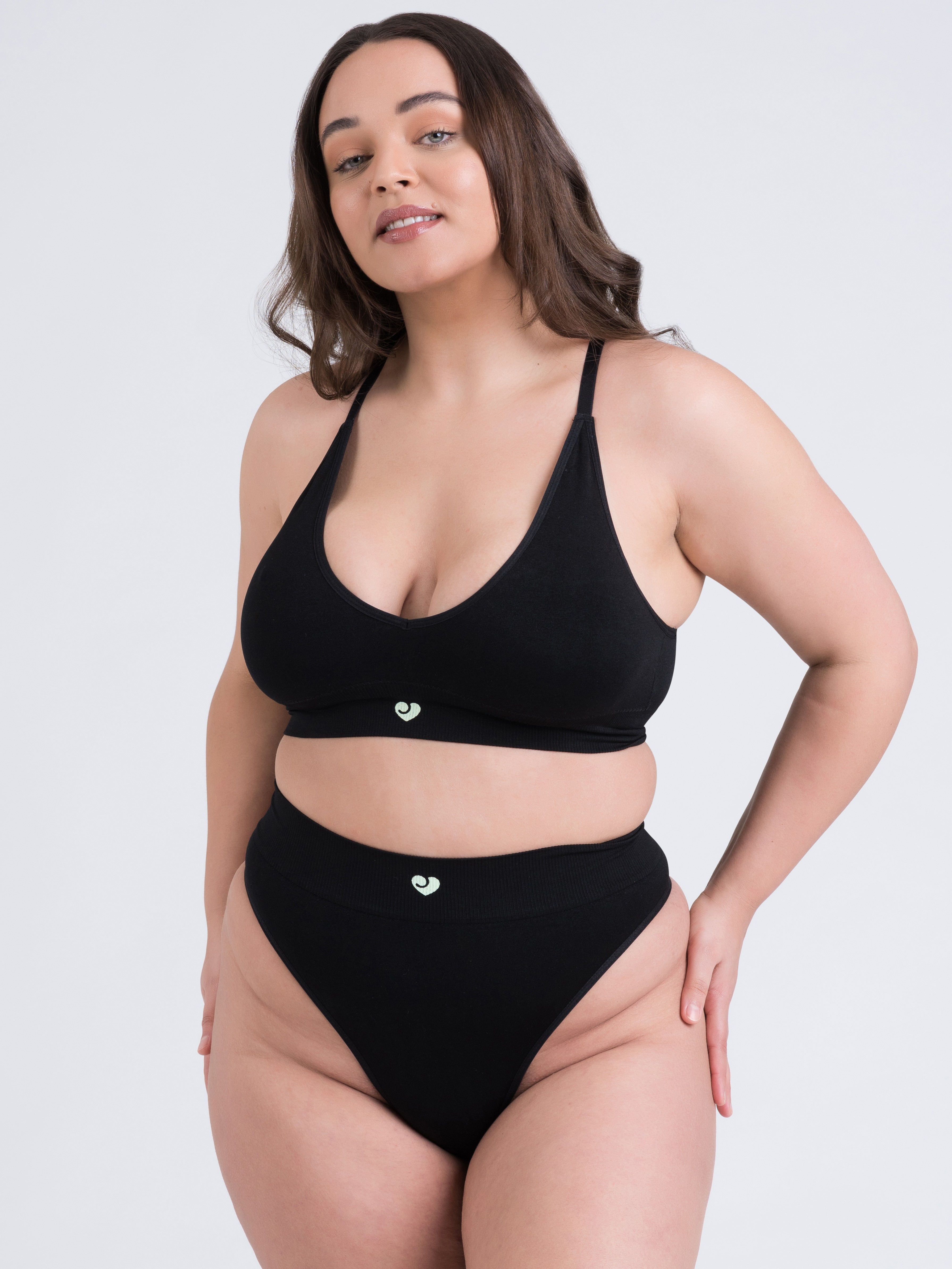 Lovehoney Mindful Black Seamless Bra Set, Black, hi-res