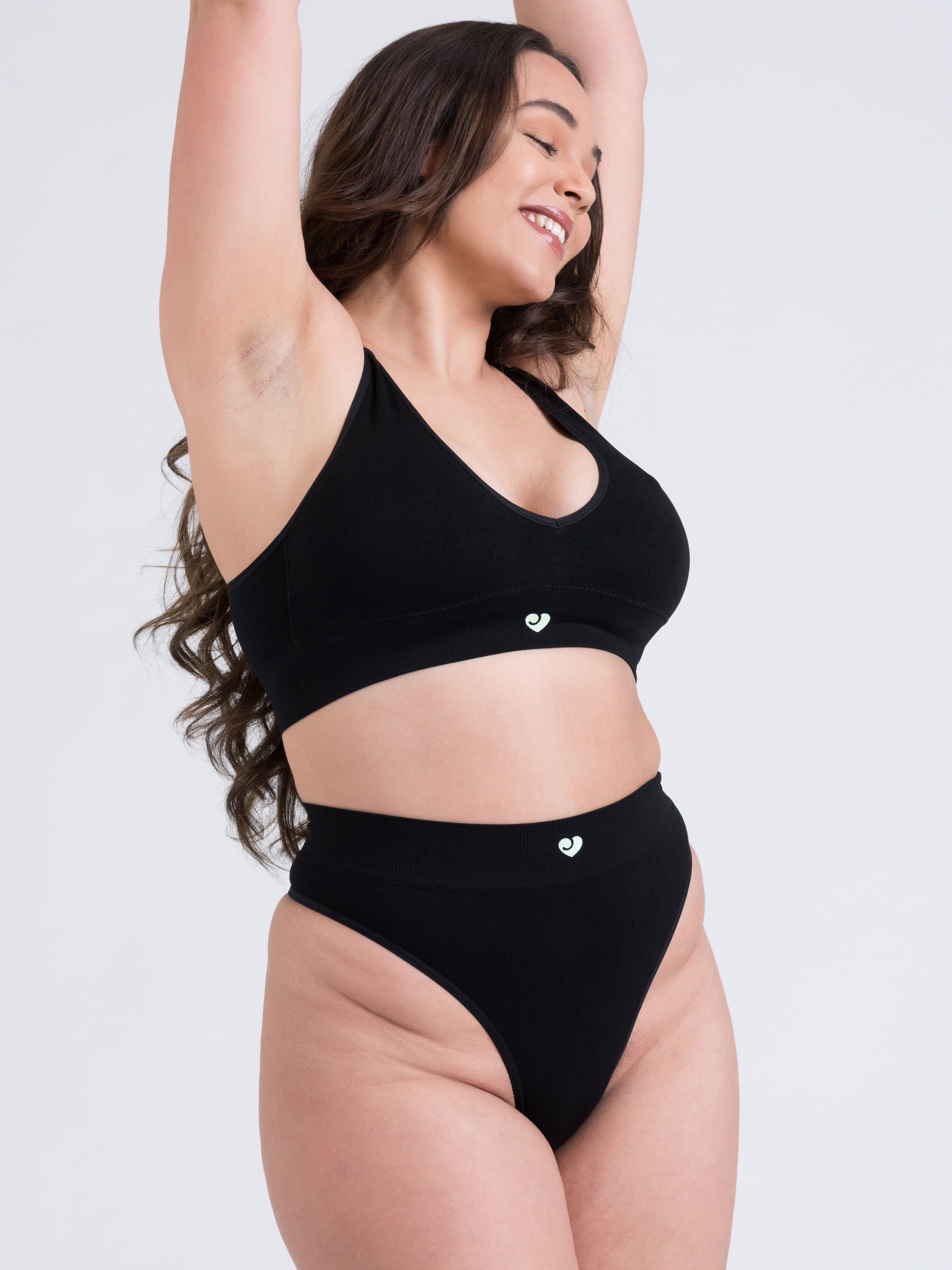 Lovehoney Mindful Black Seamless Bra Set, Black, hi-res