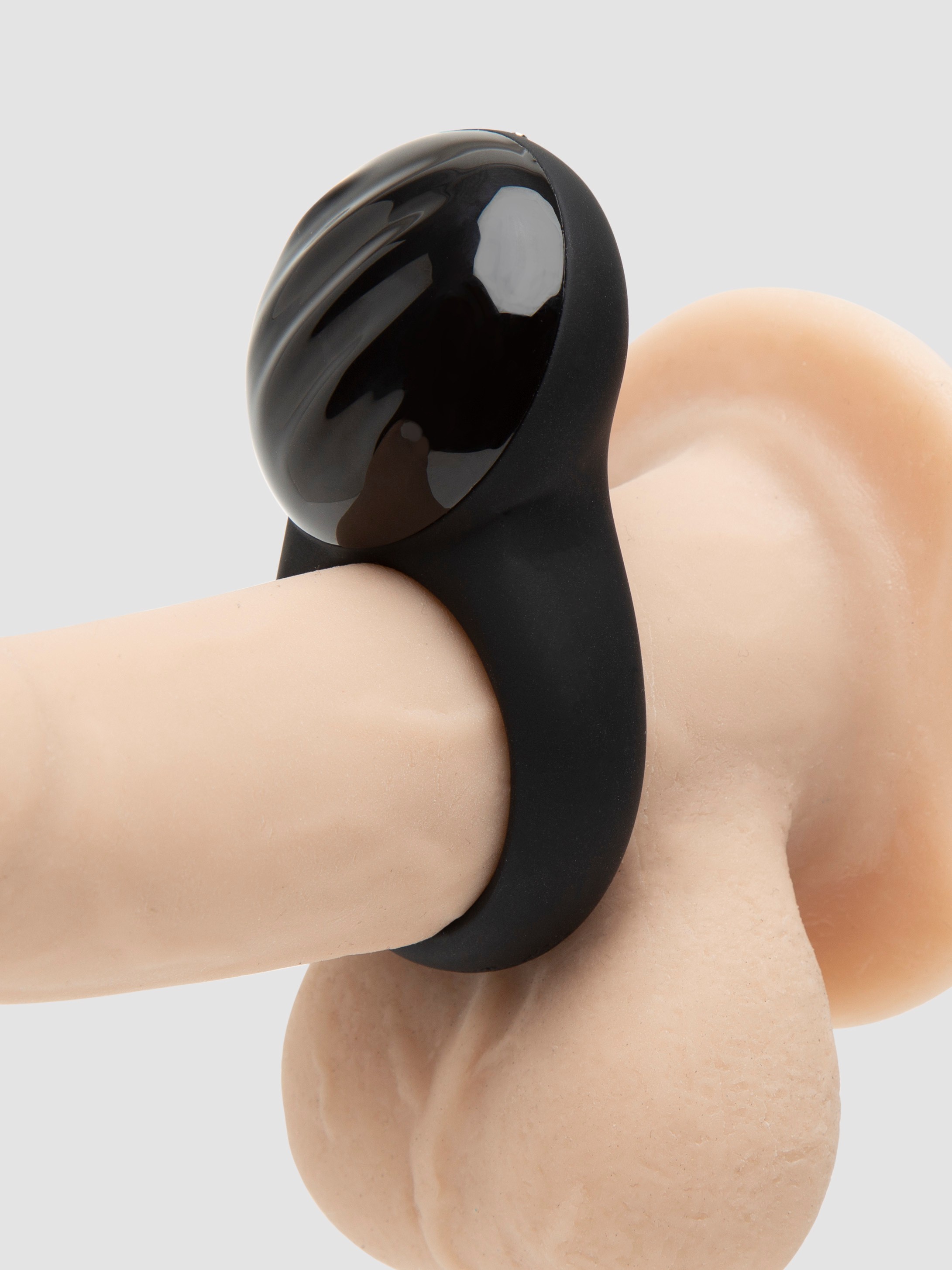 Satisfyer Signet App Controlled Vibrating Cock Ring, Black, hi-res