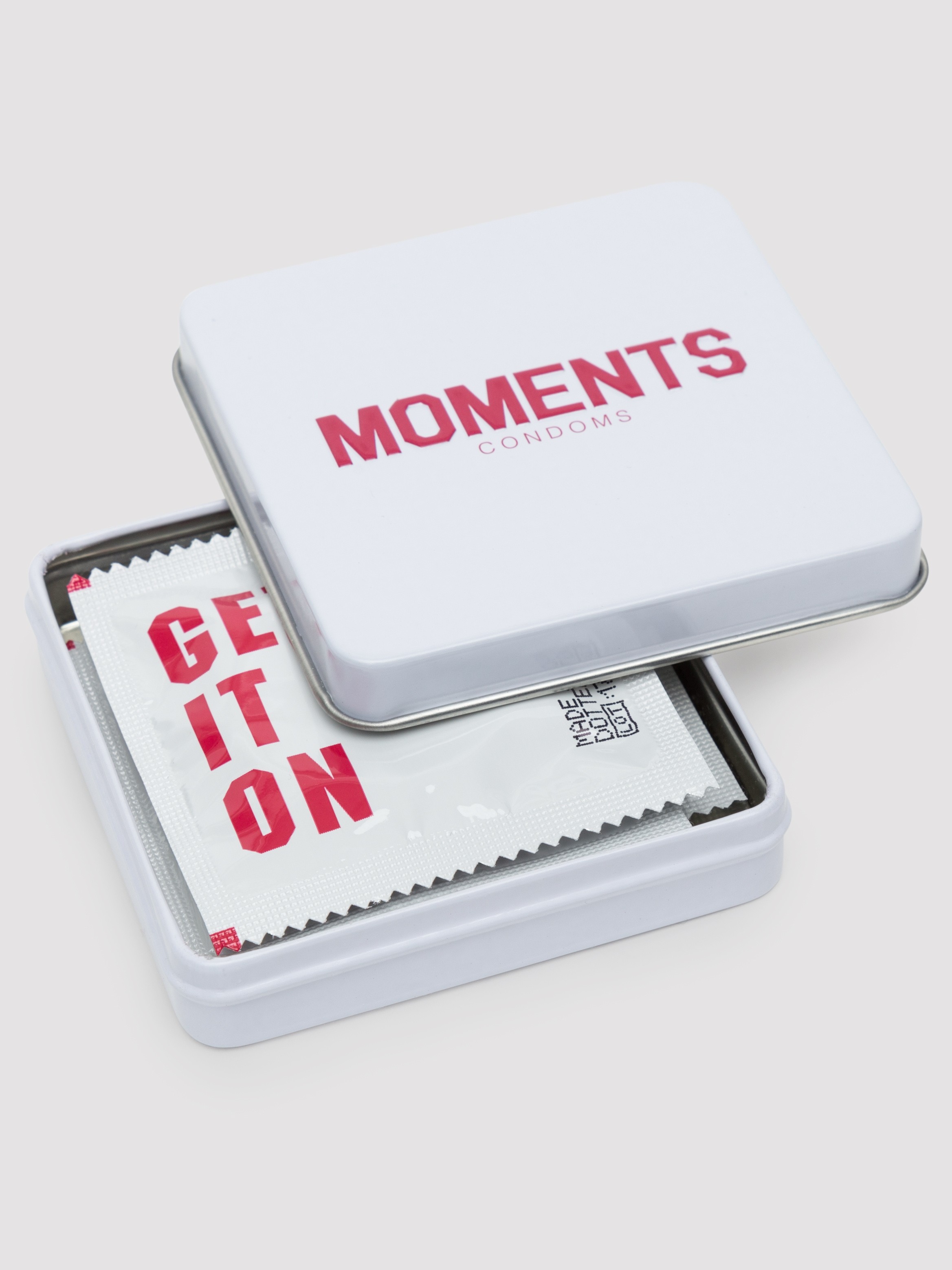 Moments Dotted Vegan Latex Condoms (3 Pack), , hi-res