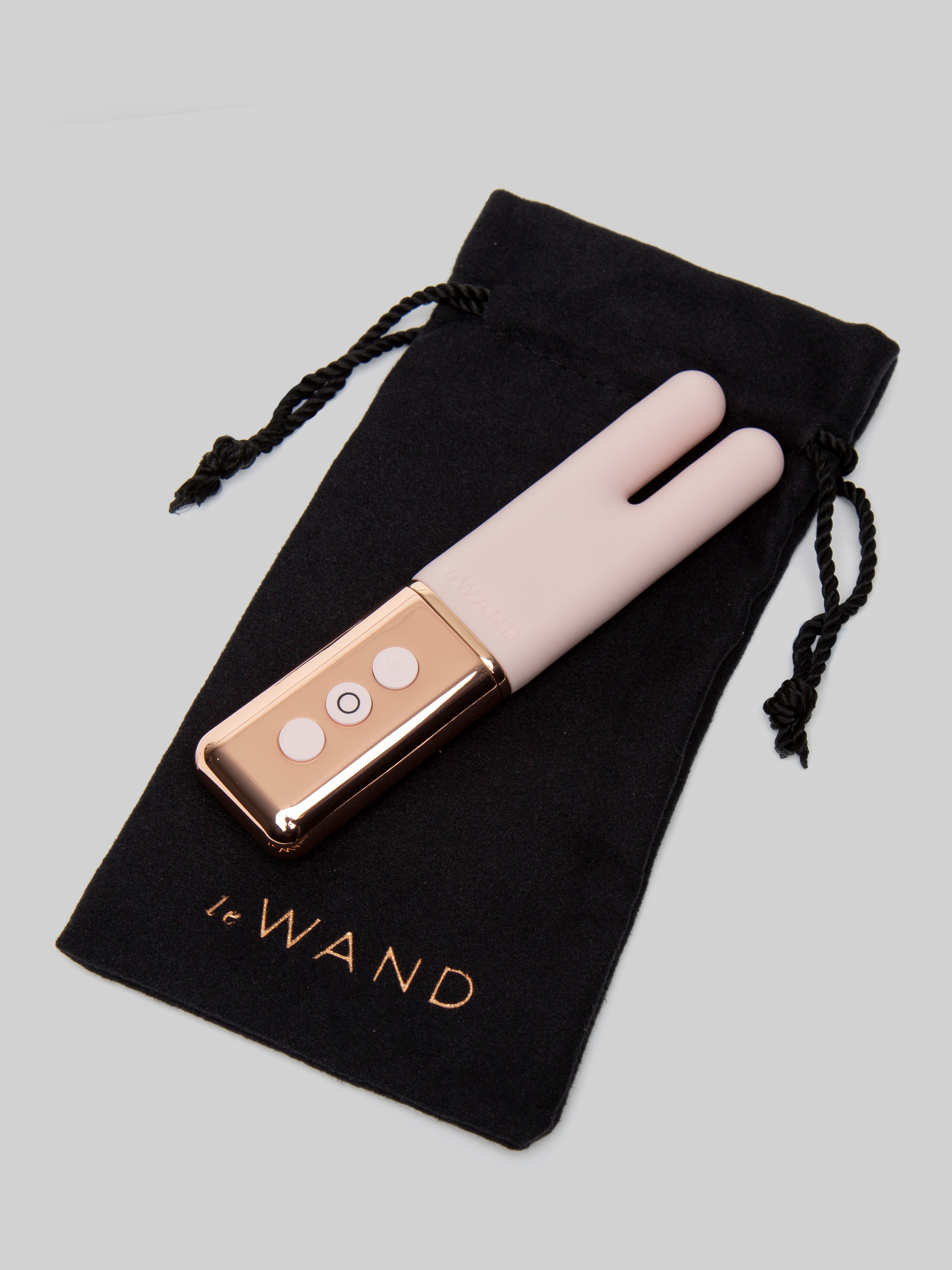 Le Wand Deux Rechargeable Luxury Silicone Clitoral Vibrator, Pink, hi-res