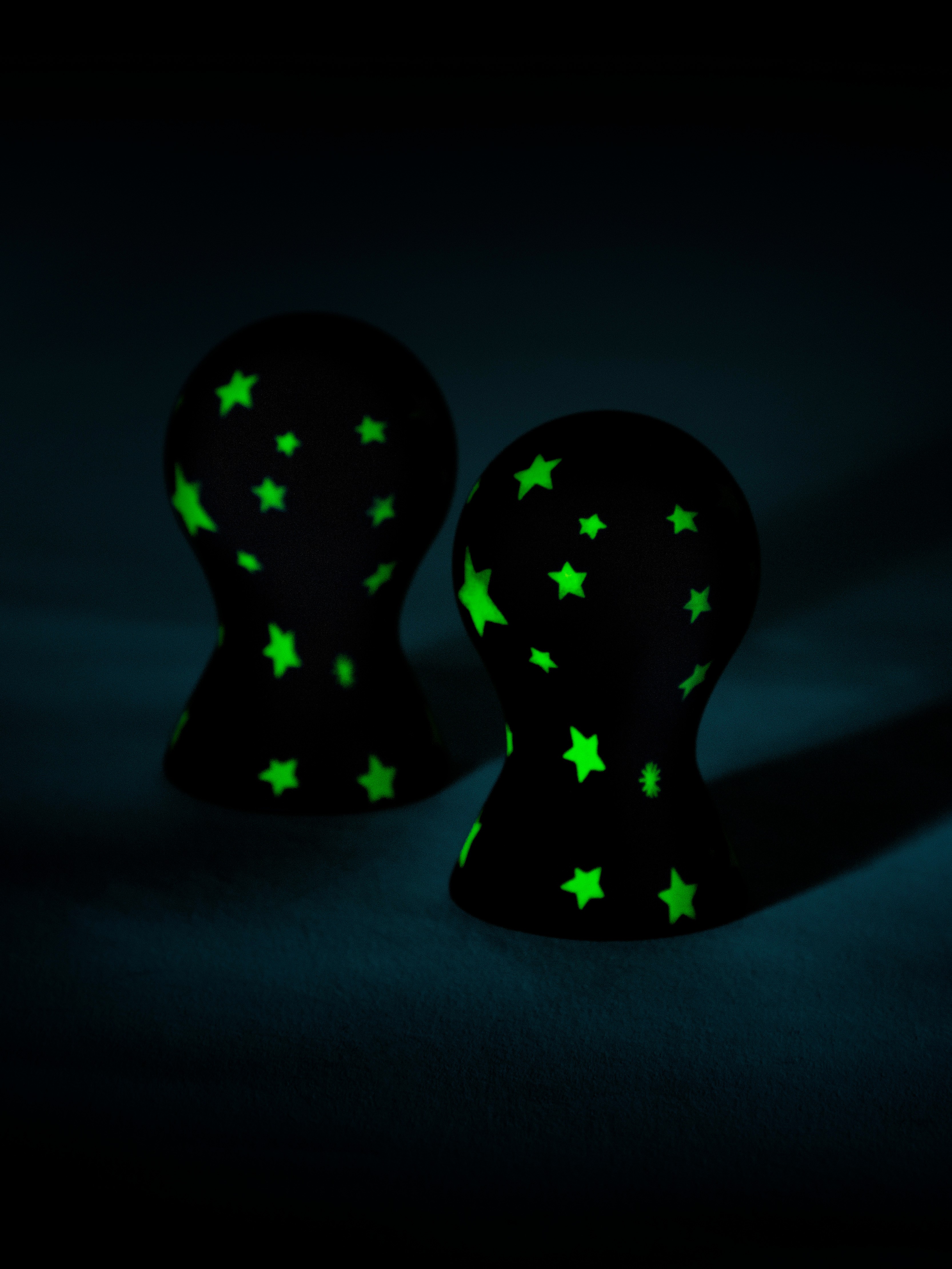 Lovehoney Lucky Stars Glow-in-the-Dark Silicone Nipple Suckers, Glow, hi-res