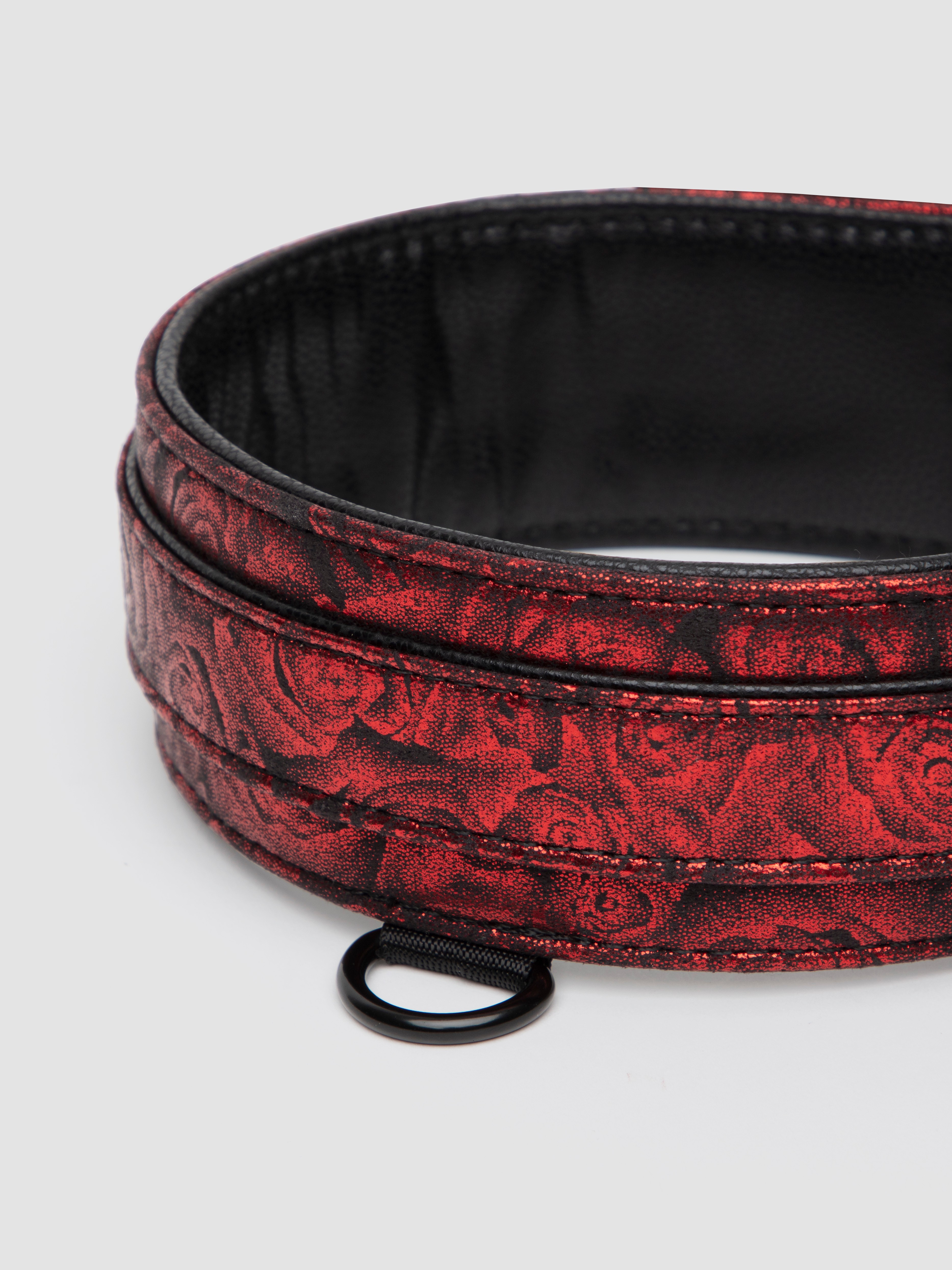 Fifty Shades of Grey Sweet Anticipation Reversible Faux Leather Collar and Lead, Black, hi-res