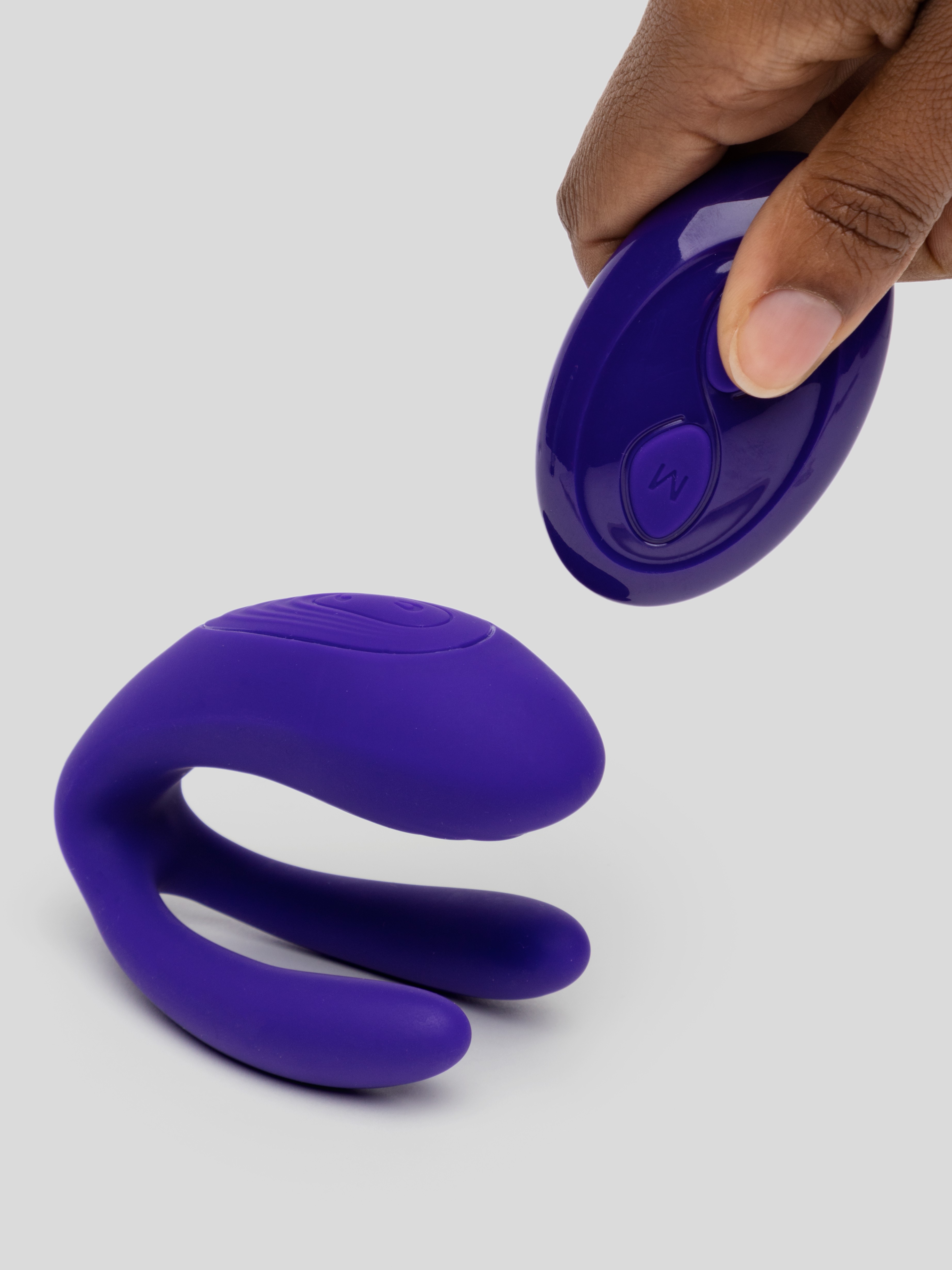 Lovehoney Sweet Curve Remote Control Silicone Clitoral Vibrator, Purple, hi-res