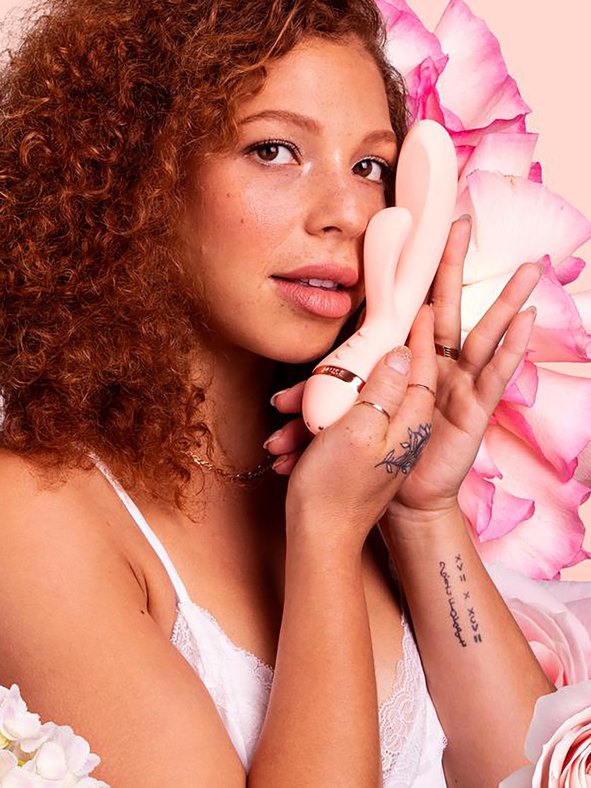 Vush Muse Rechargeable Rabbit Vibrator, Pink, hi-res