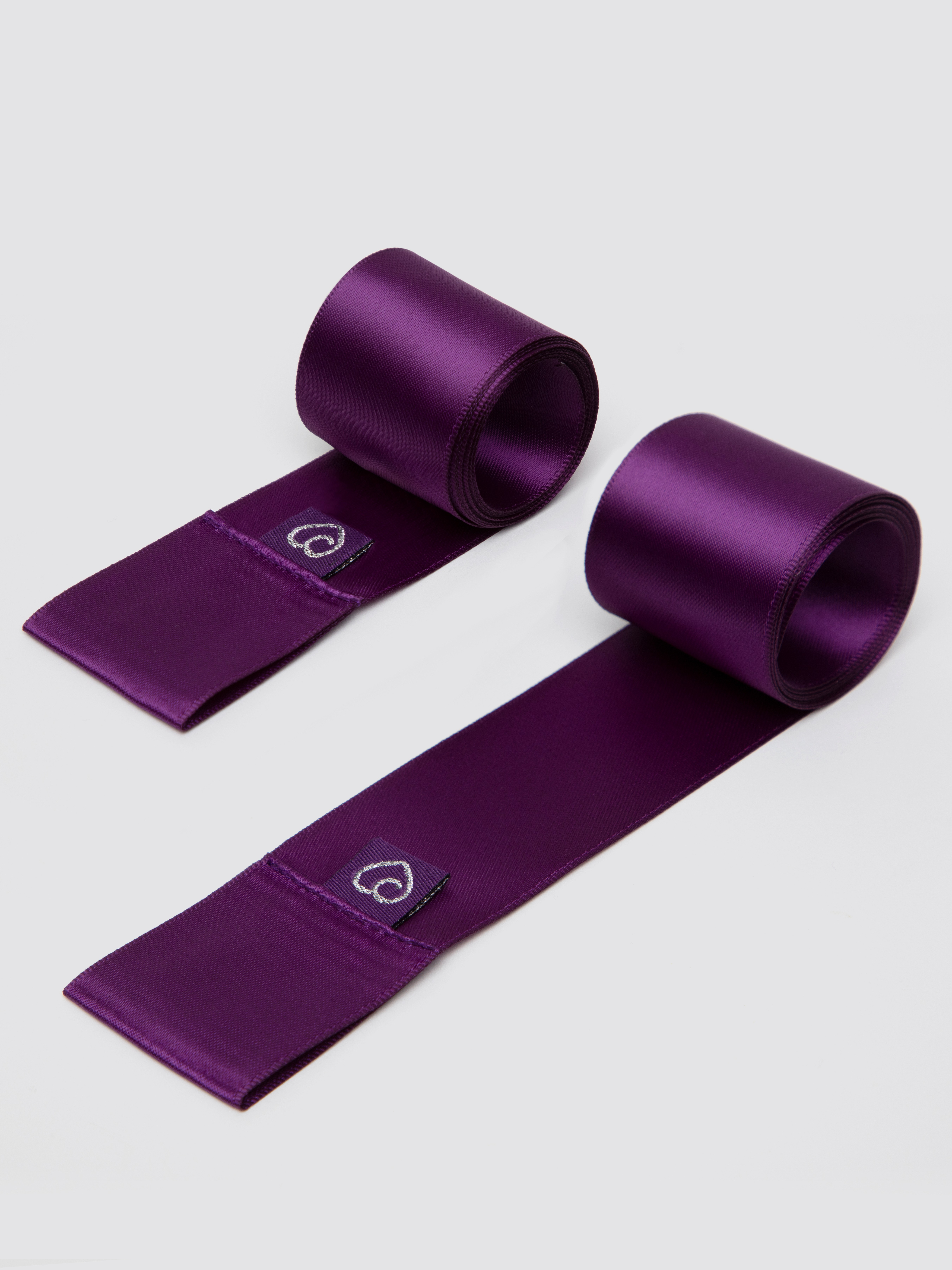 Lovehoney Tie and Tease Pillow Present Bondage Kit (3 Piece), Purple, hi-res
