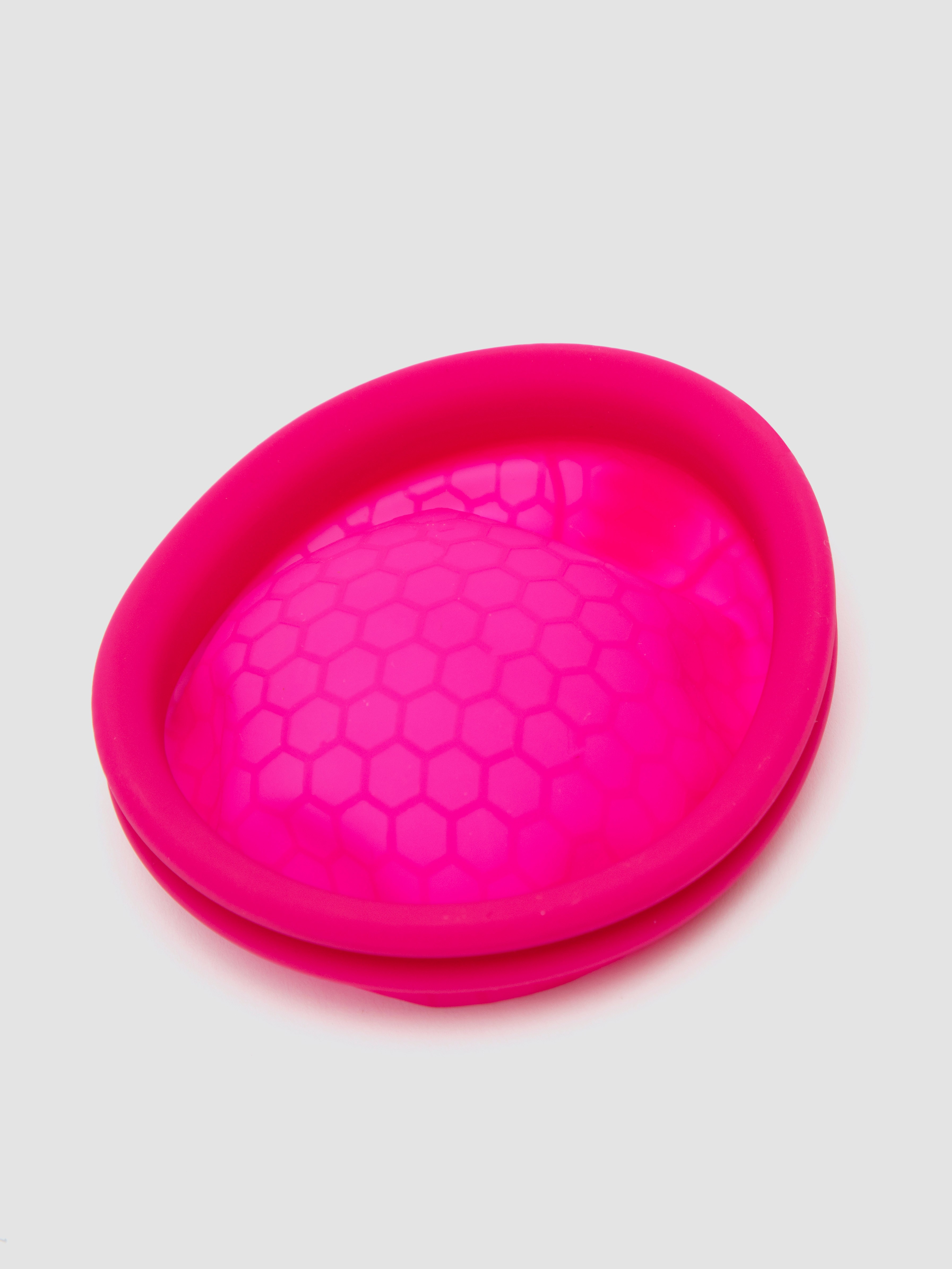 Intimina Ziggy 2 Flat-Fit Menstrual Cup B, , hi-res