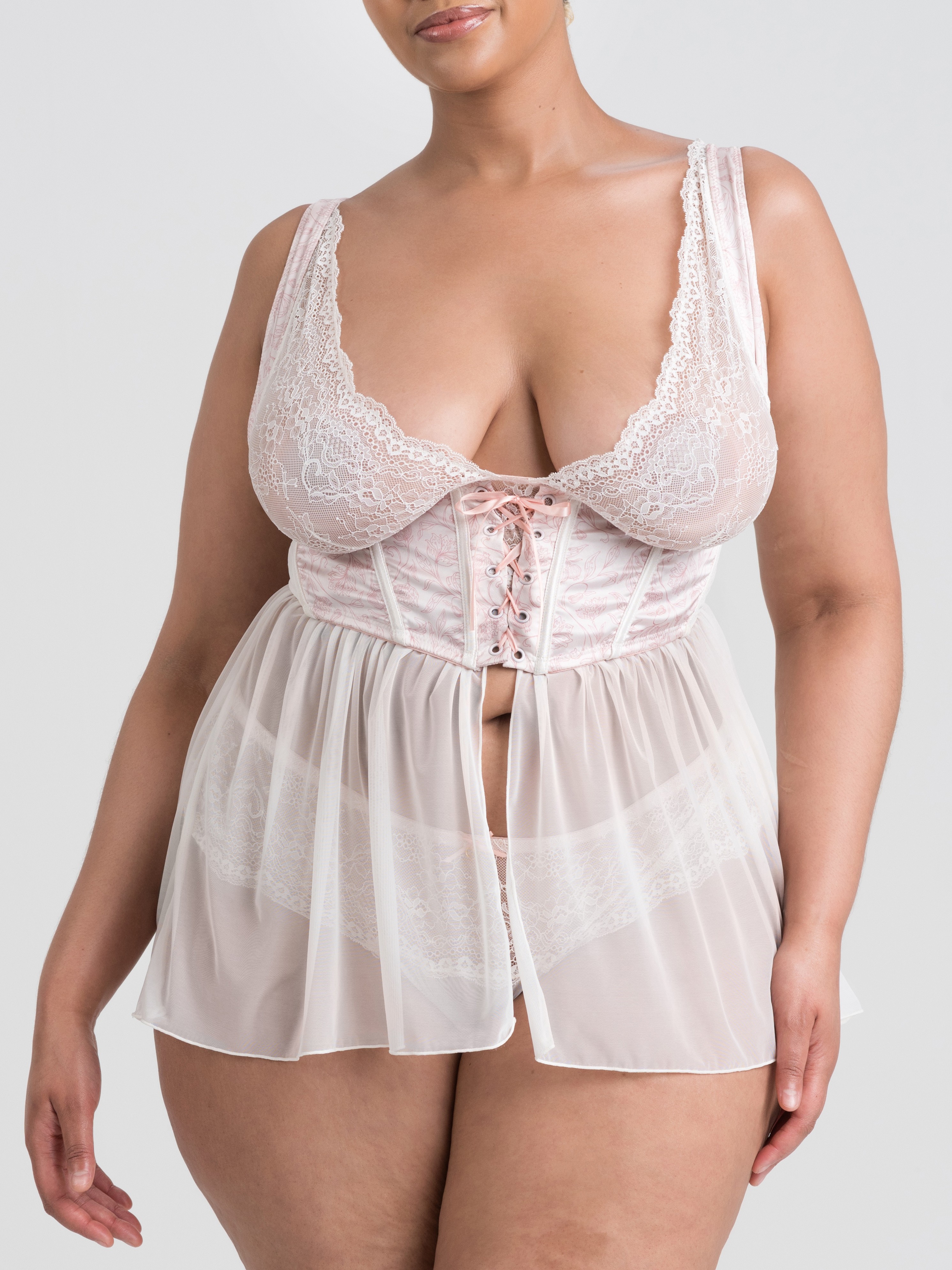 Lovehoney Plus Size Vintage Romance Sheer Ivory Lace Babydoll and Corset Set, Ivory, vanilla