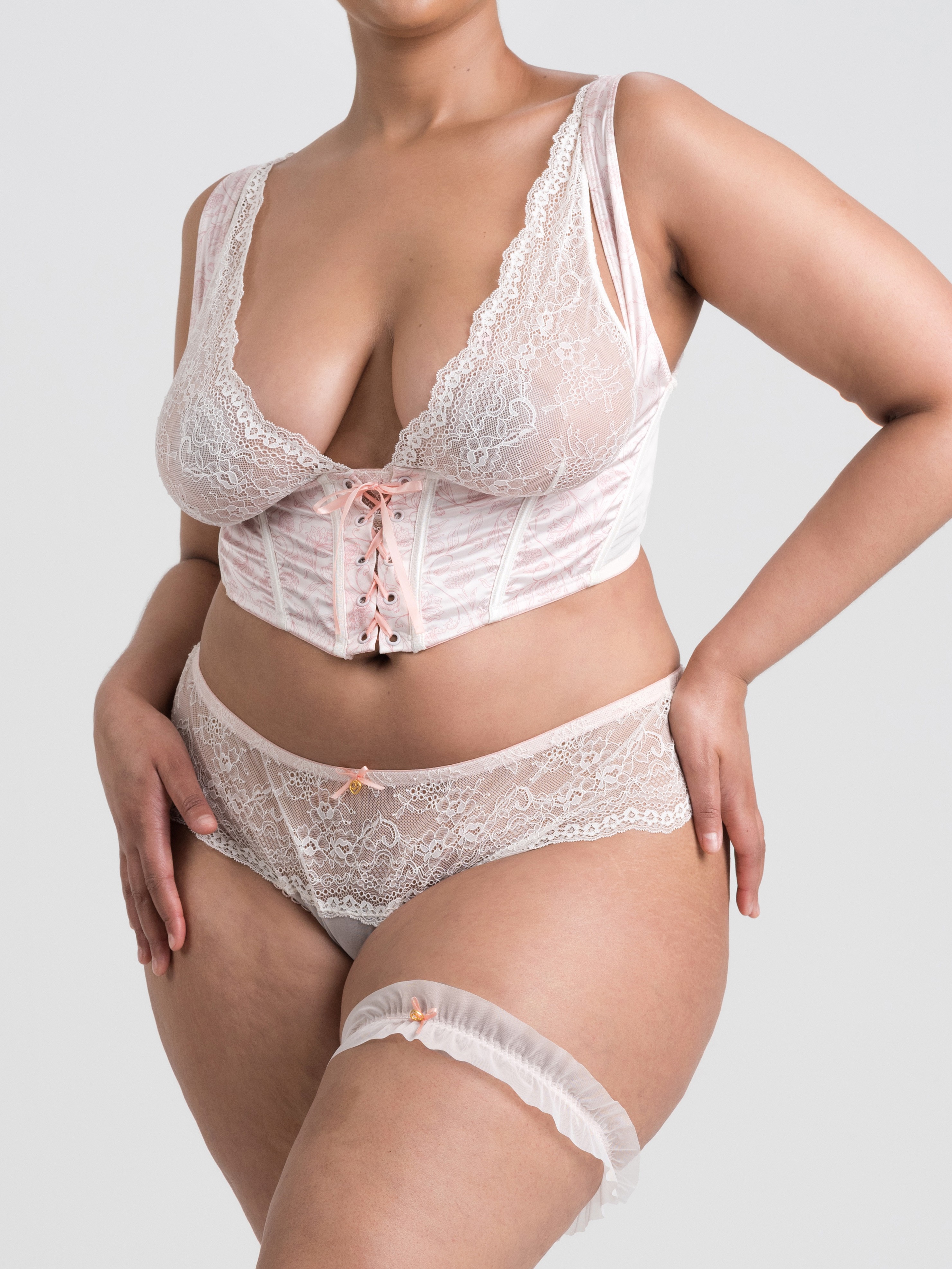 Lovehoney Vintage Romance Sheer Ivory Garter, Ivory, hi-res