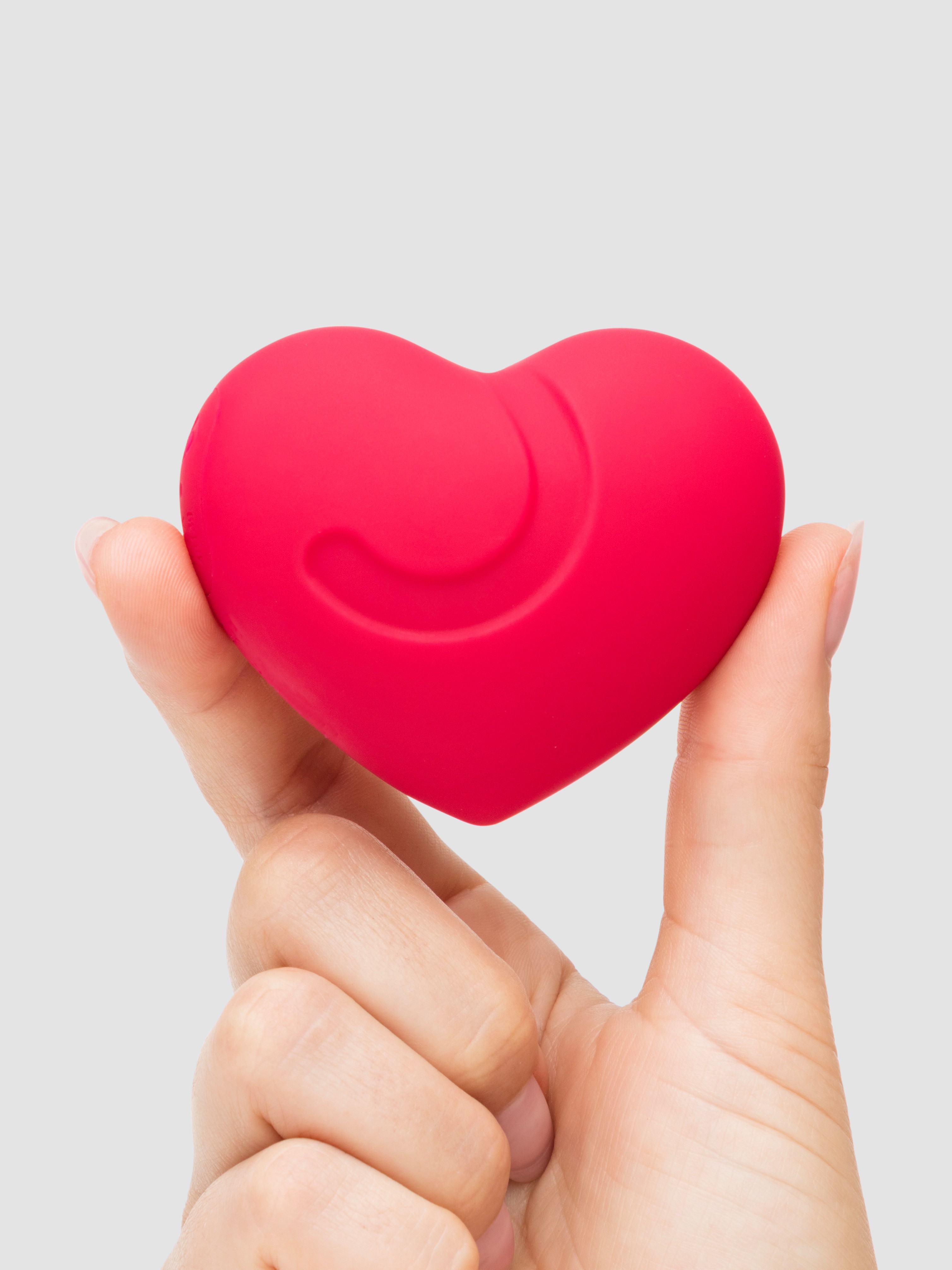 Image of Lovehoney Heart Throb Vibrator - Red