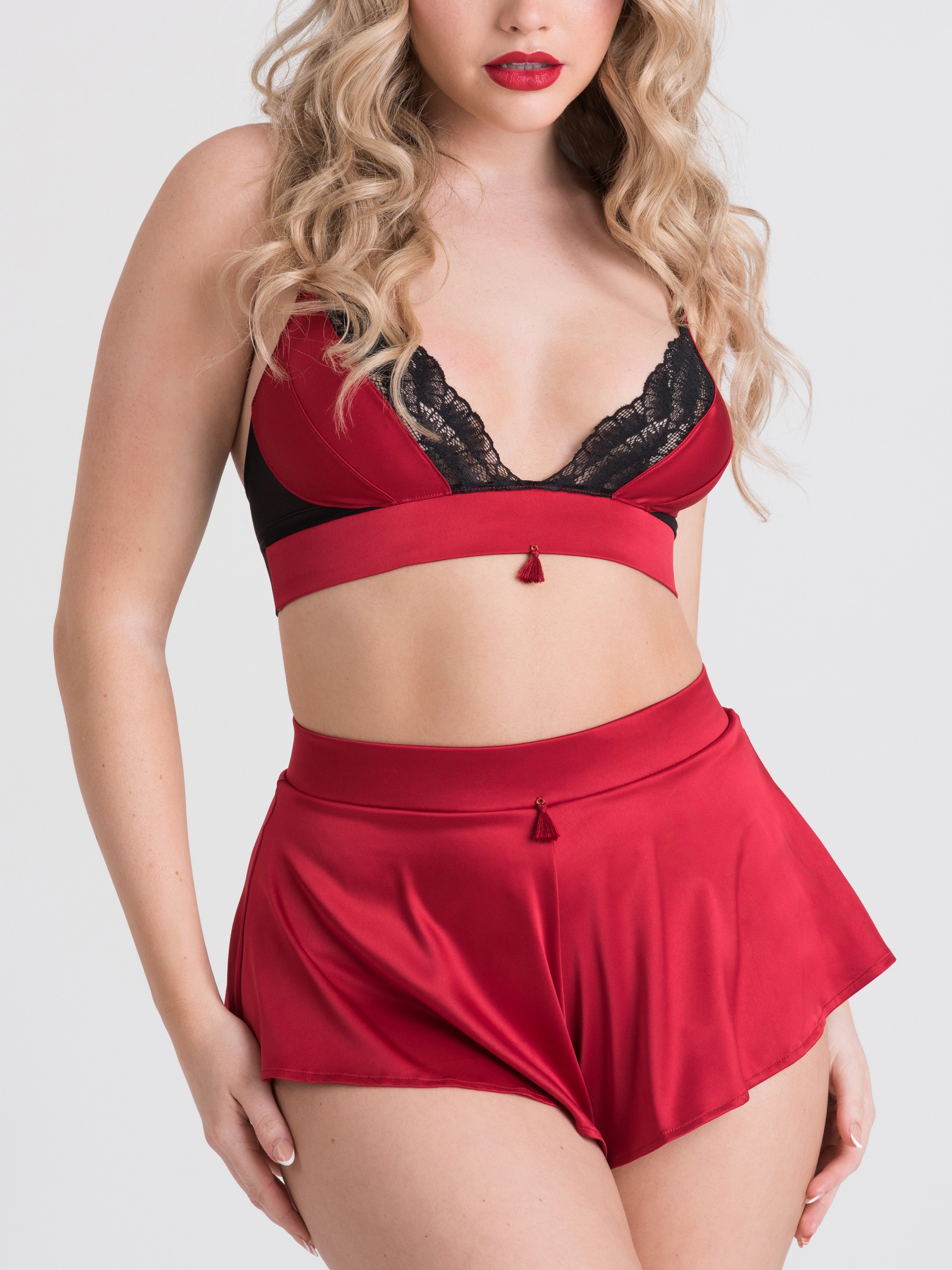 Image of Lovehoney Empress Red Satin Bra and French Knickers Set - Large - Red