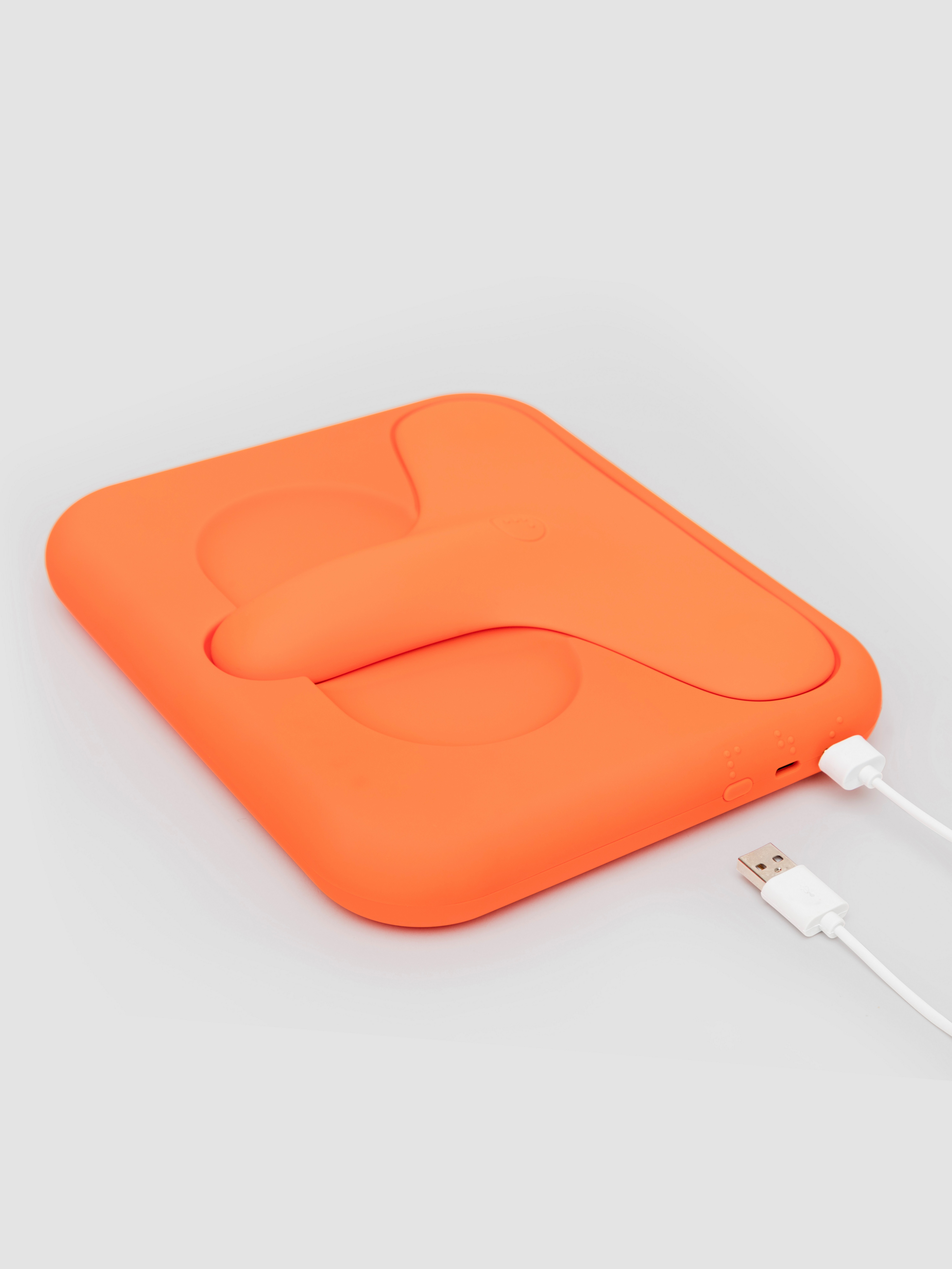 Luddi Ziggy Rechargeable Unisex Accessible Silicone Vibrator, Orange, hi-res