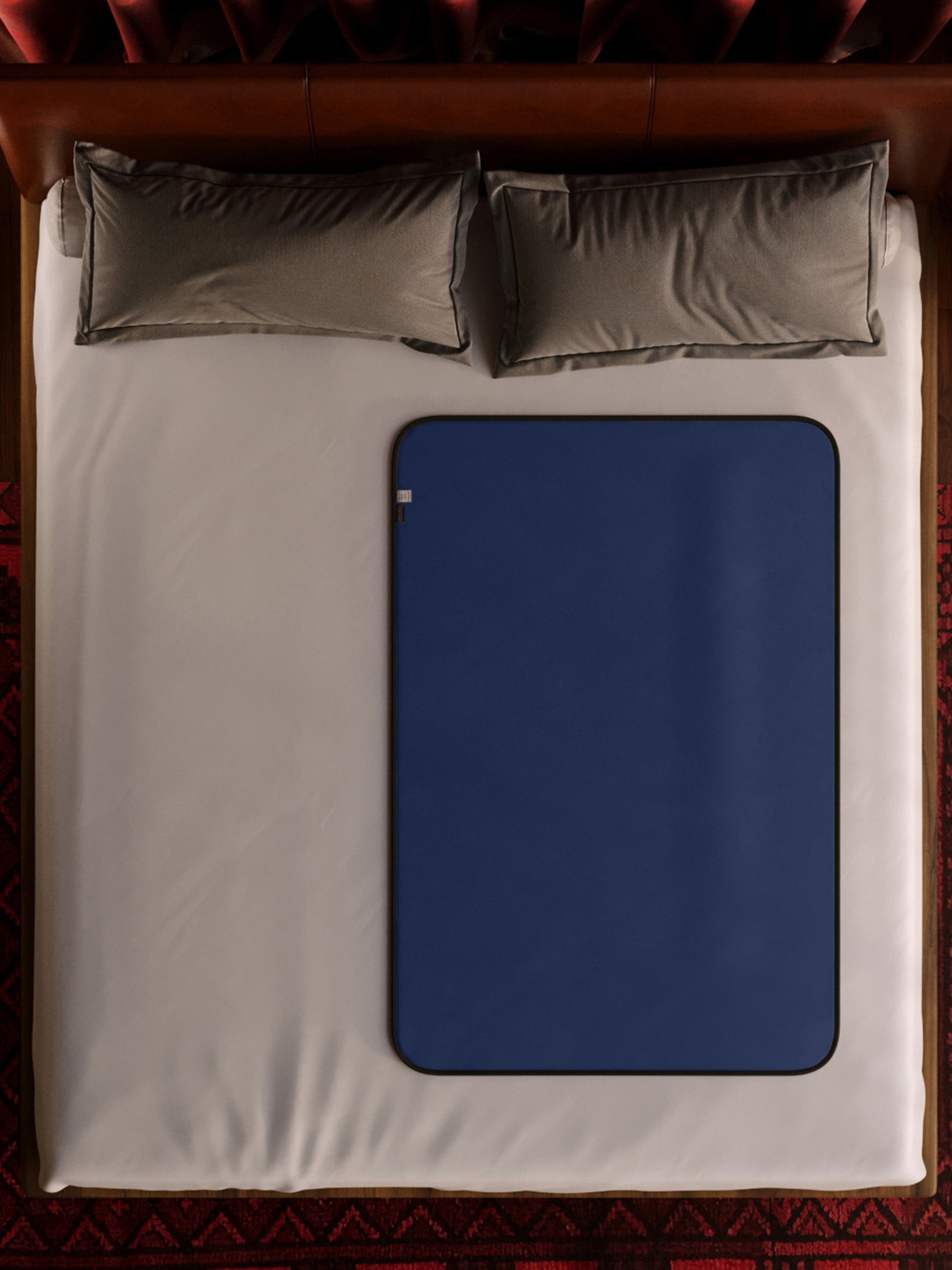 Liberator Fascinator Moisture-Proof  Travel Throw, Blue, hi-res