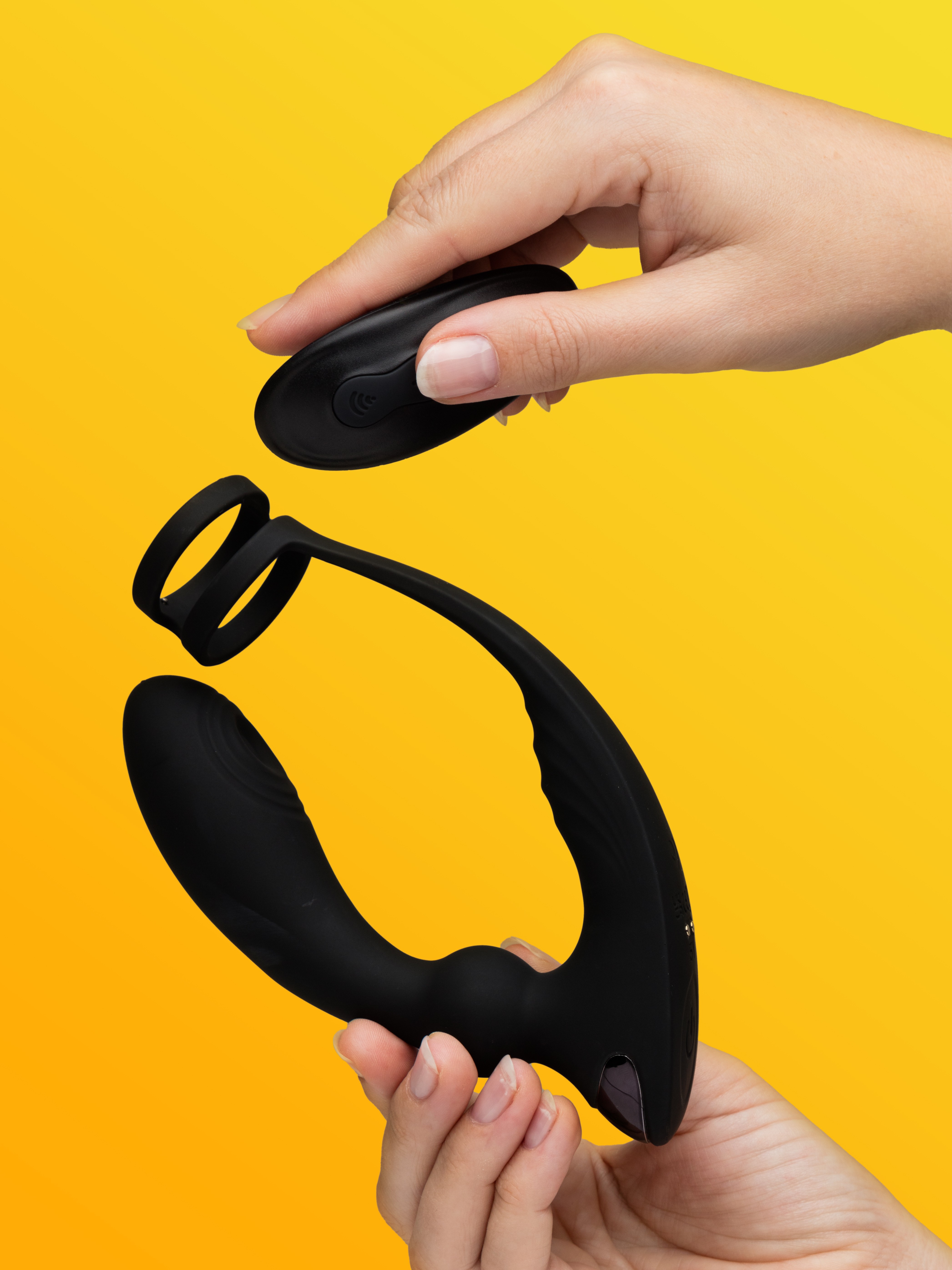 Lovehoney Remote-Control Pleasure Pulse Pulsing Prostate Massager with Double Cock Ring, Black, hi-res