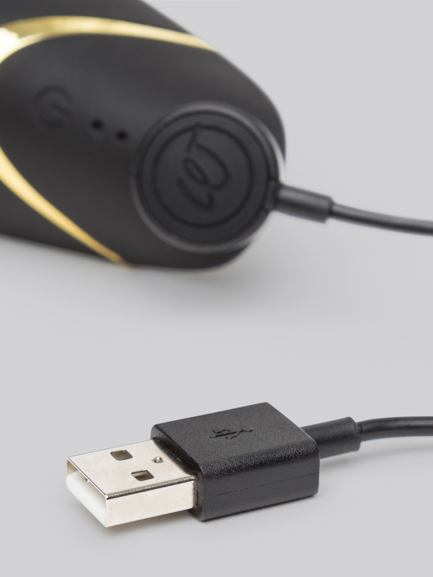 Womanizer Premium Rechargeable Smart Silence Clitoral Suction Stimulator, Black, hi-res