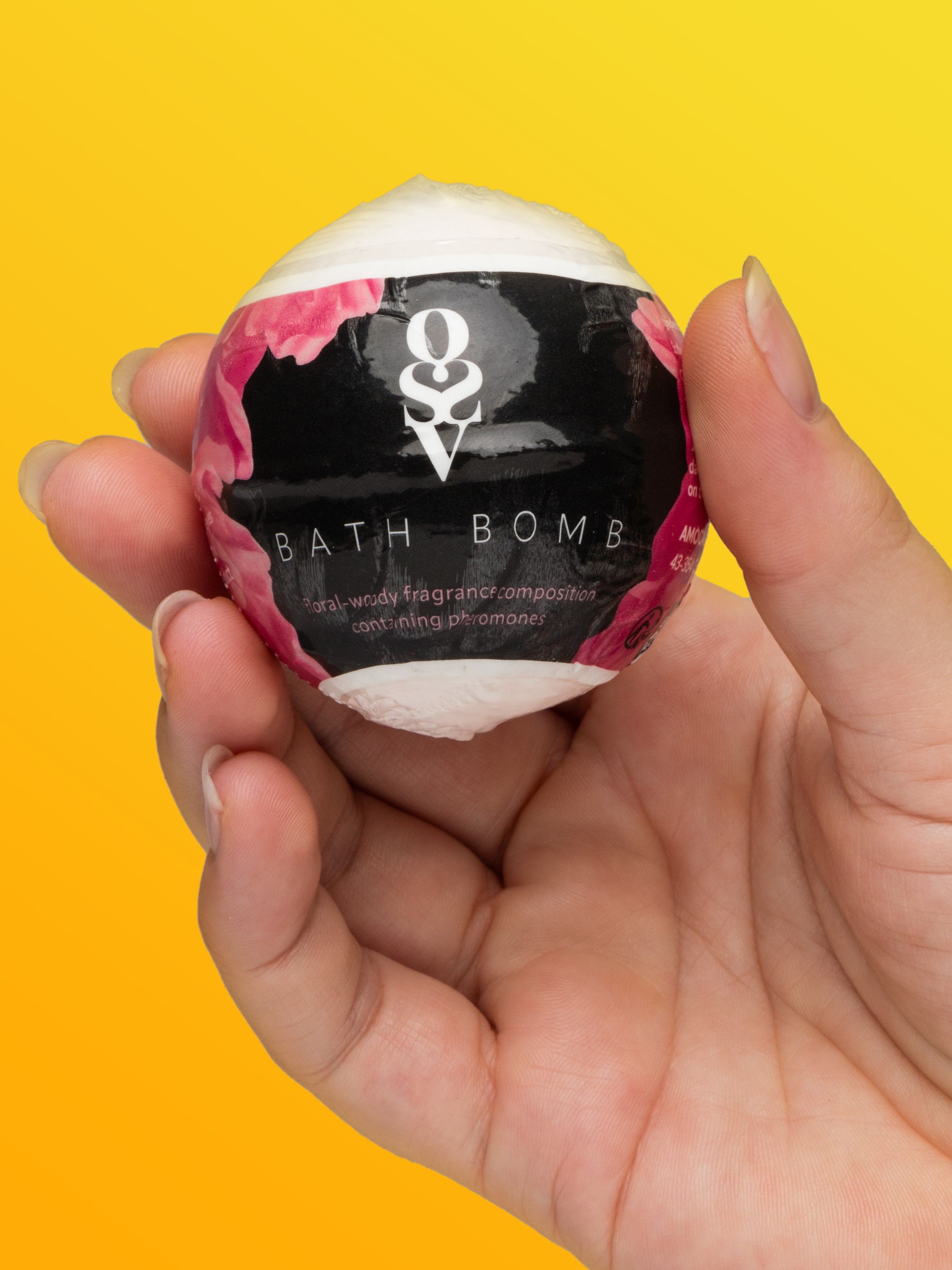 Obsessive Floral Woody Bath Bomb With Pheromones, , hi-res