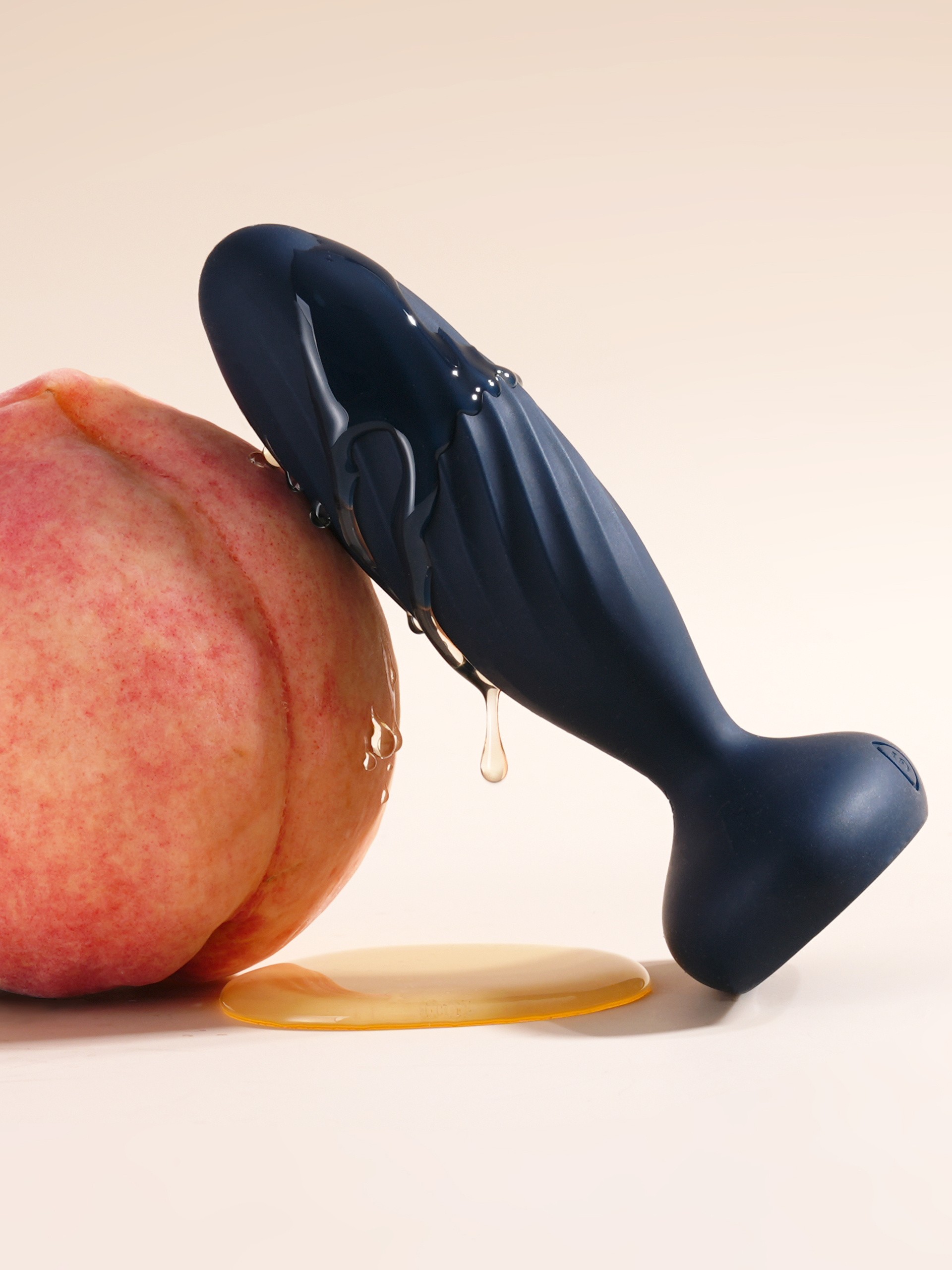 Svakom Jordan App-Controlled Thrusting Butt Plug, Blue, hi-res