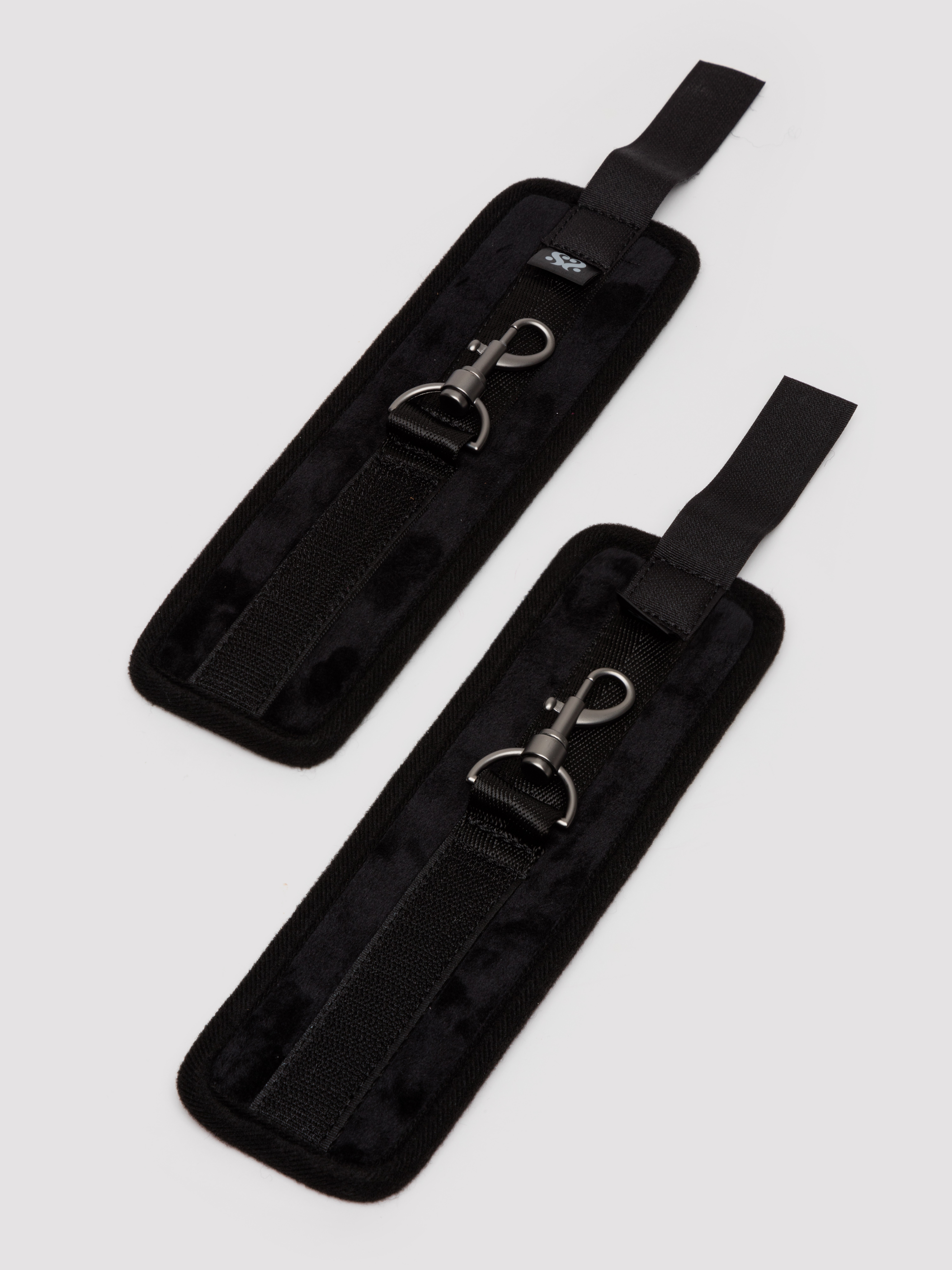 SEI MIO Spread the Love Ankle Spreader Bar with Wrist Cuffs, Black, hi-res