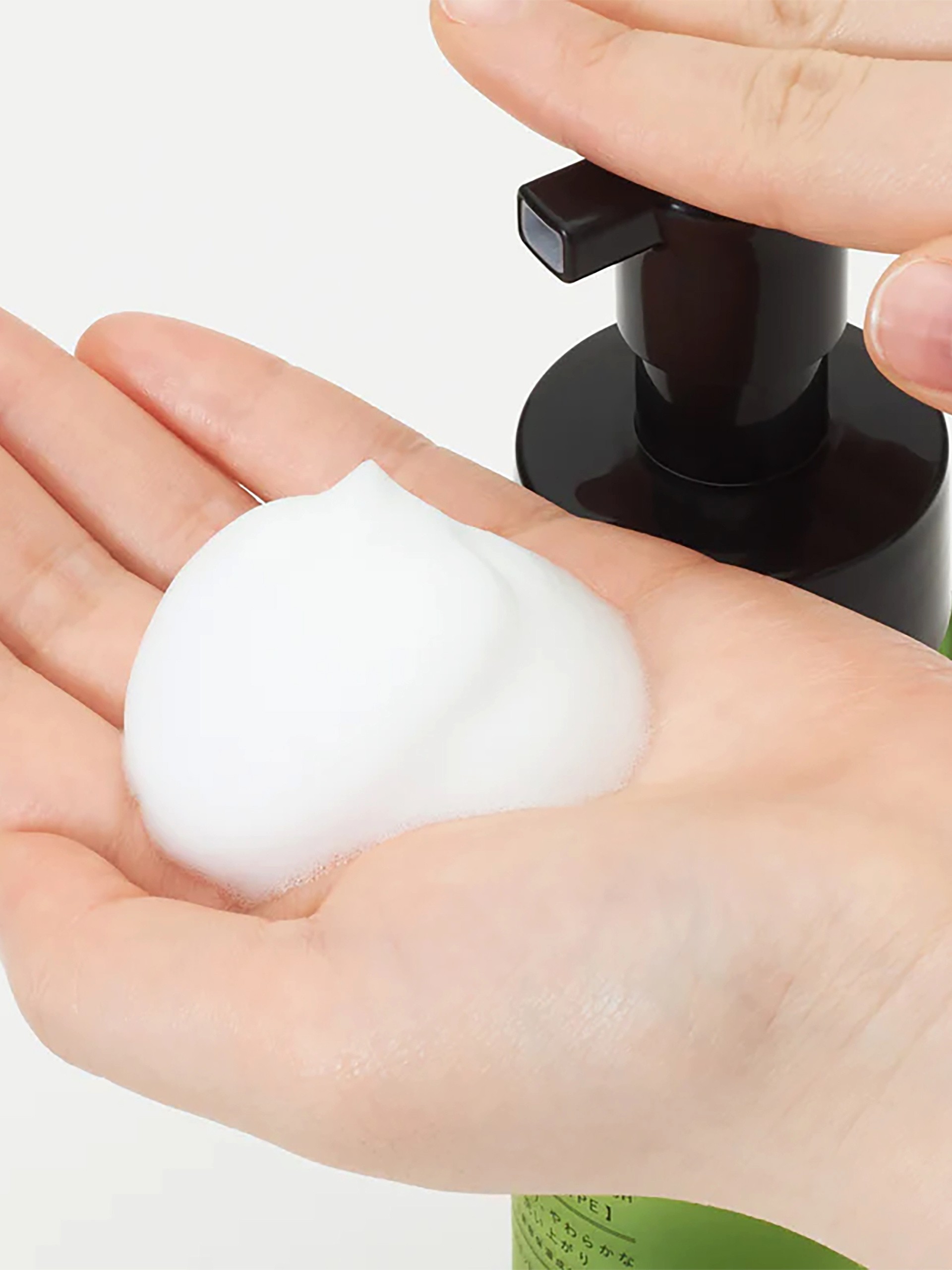 Iroha Bergamot & Bitter Orange Intimate Foam Wash 5 fl oz, , hi-res