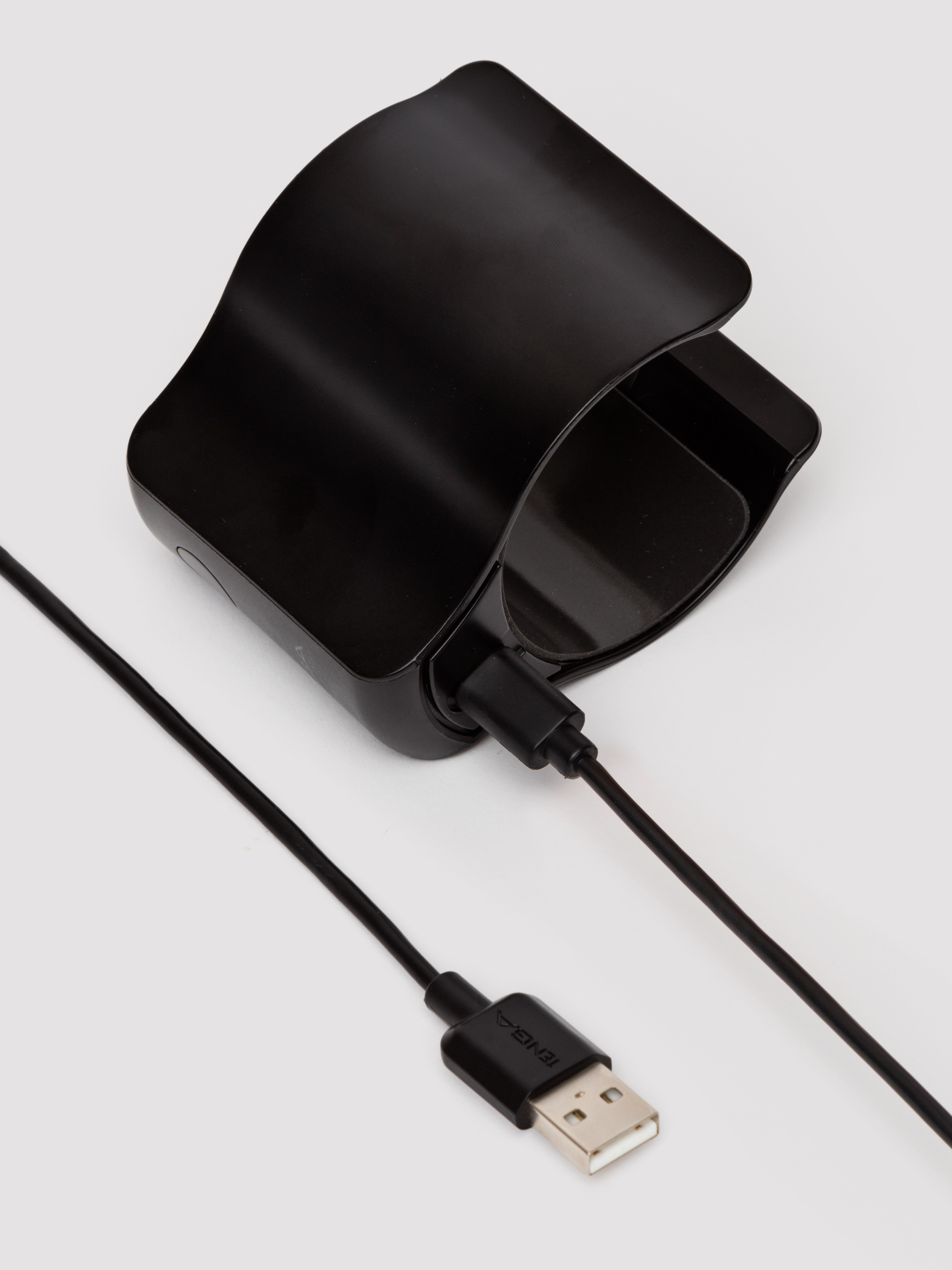 Tenga Cup with Rechargeable Vibrating Sleeve Set, Black, hi-res