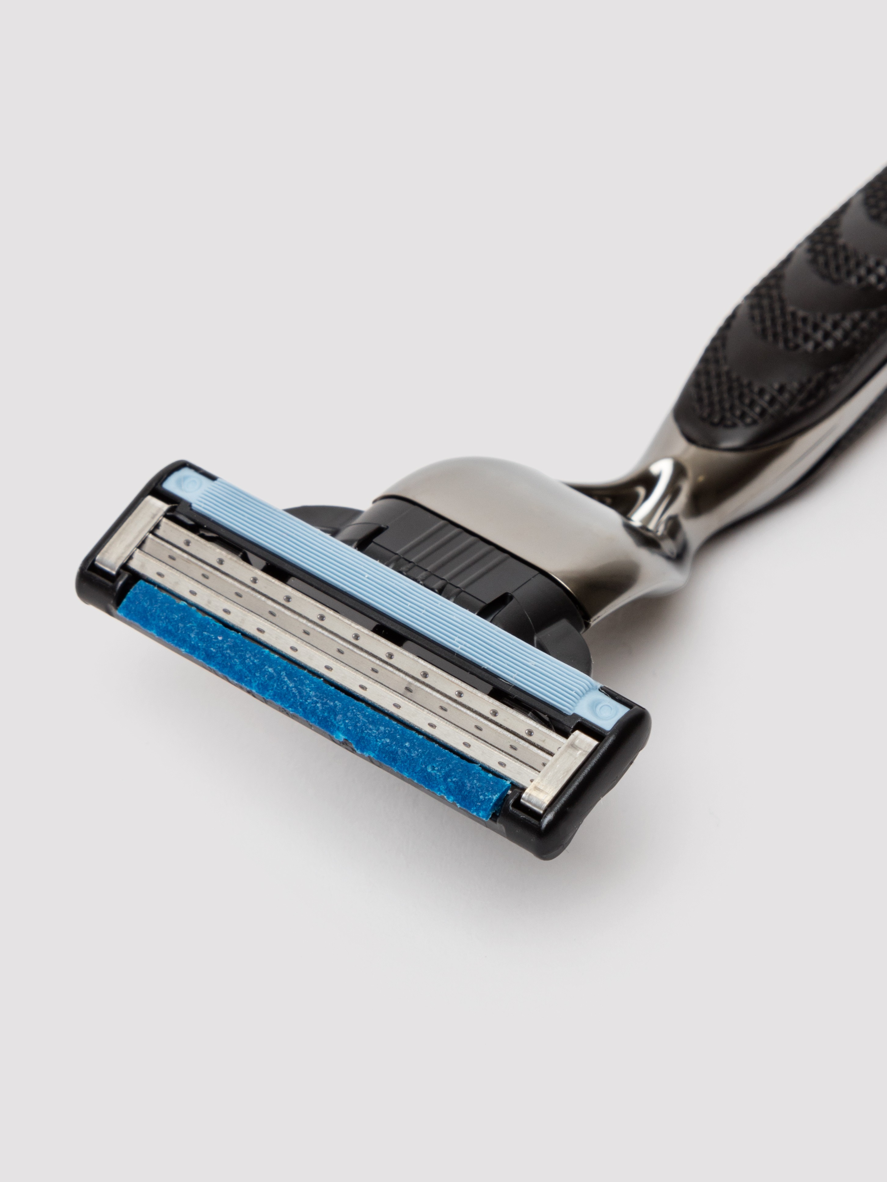 Gillette Mach 3 Razor (+2 Pack Blades), , hi-res