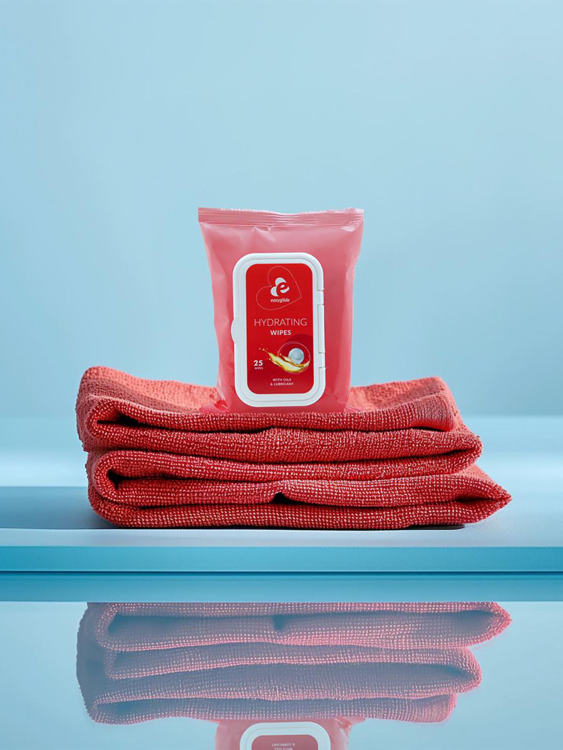 EasyGlide Hydrating Wipes with Lubricant and Oils, , hi-res