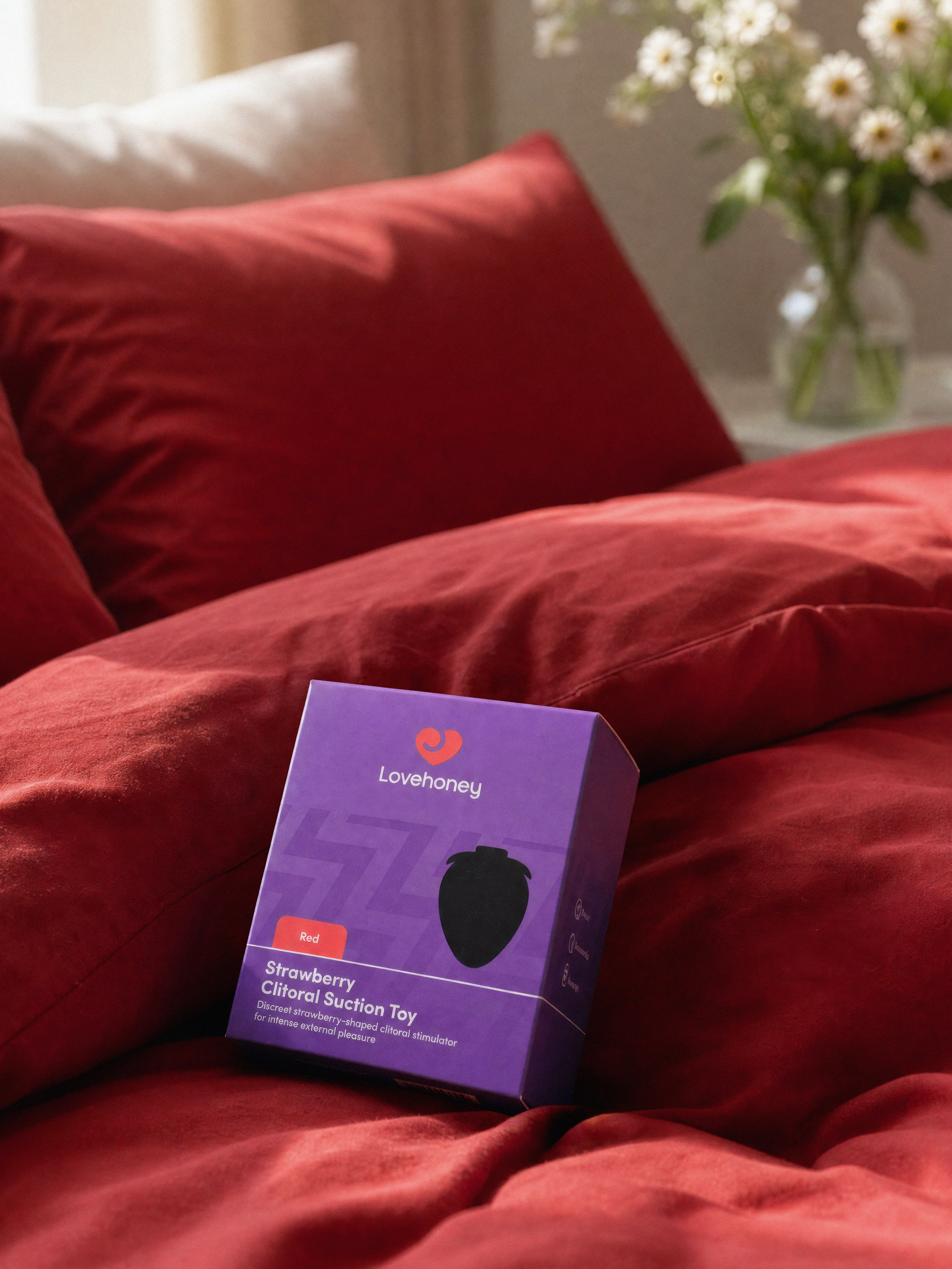 Lovehoney Strawberry Clitoral Suction Stimulator, Red, hi-res
