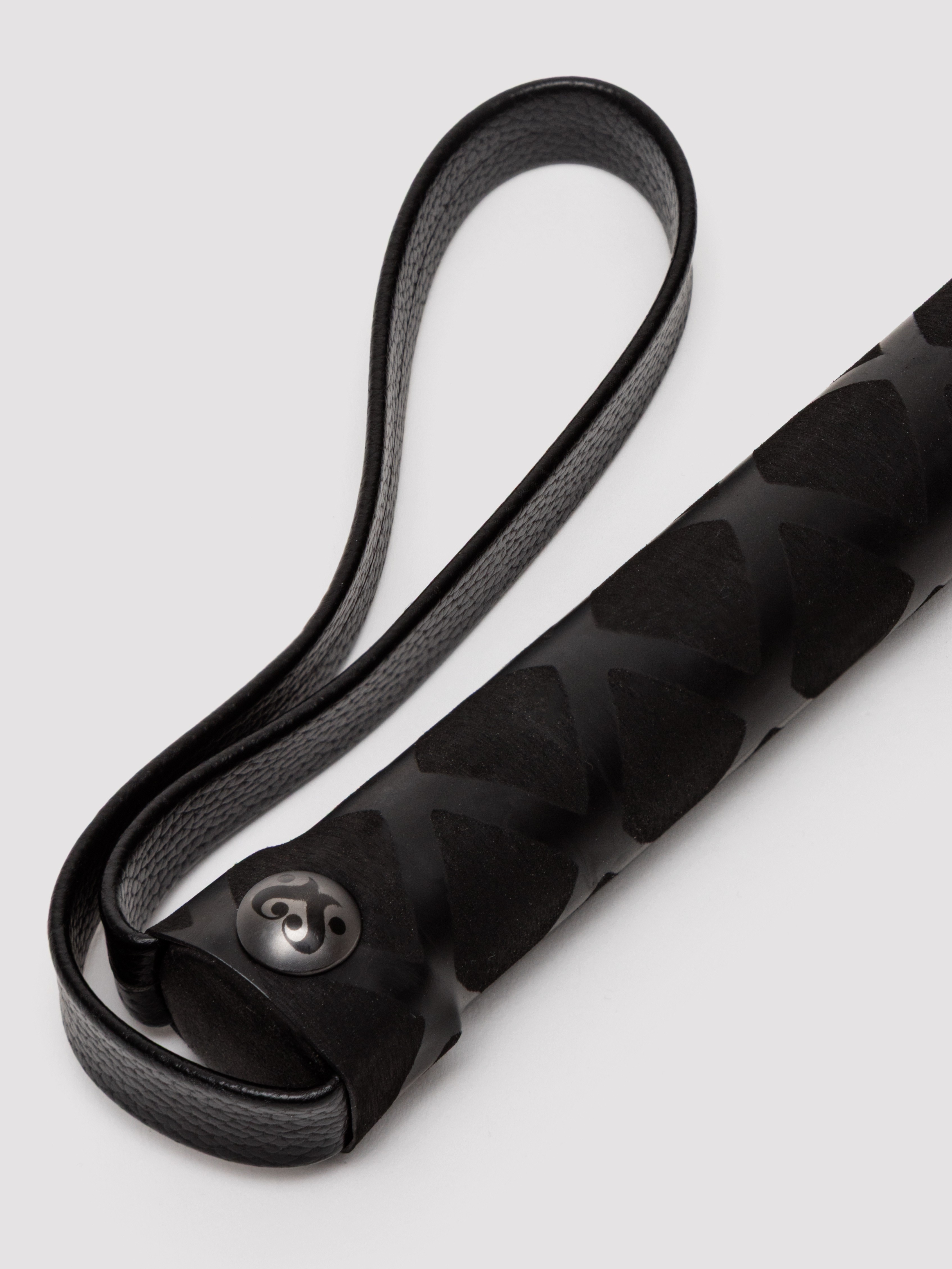 SEI MIO Primed for Punishment Faux Leather Flogger, Black, hi-res