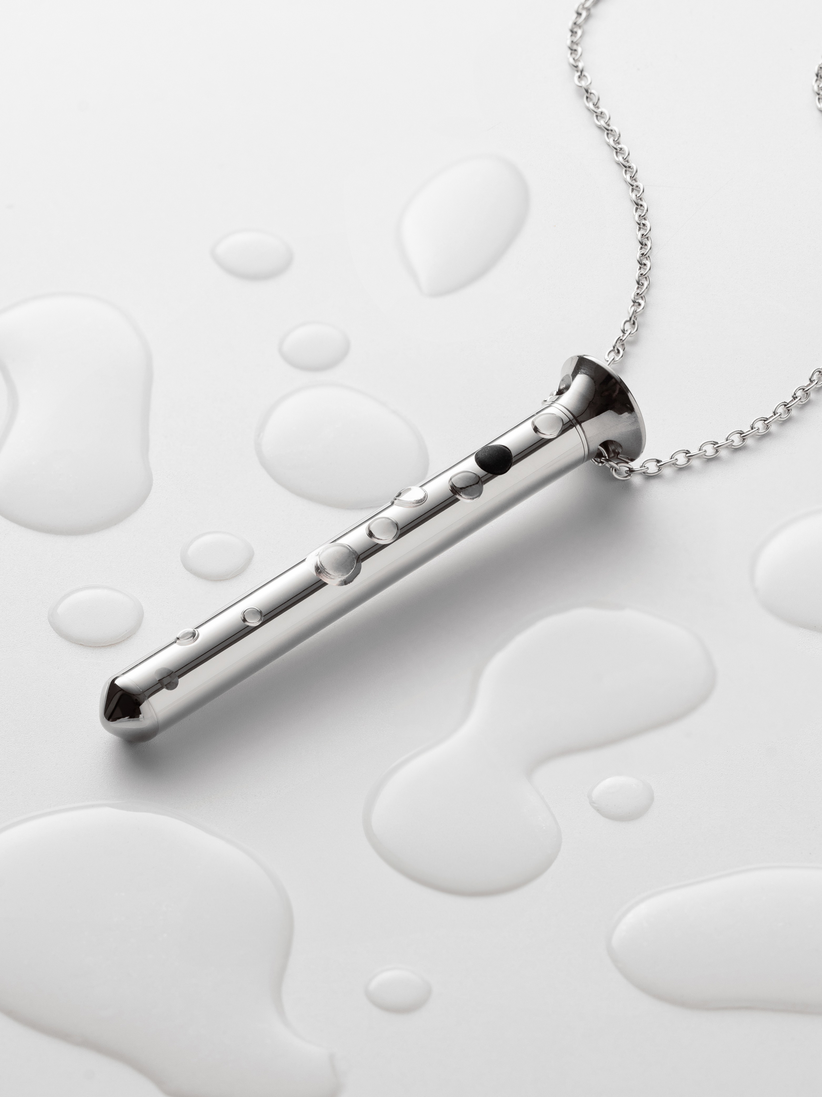 Crave Vesper Silver Mini Necklace Vibrator, Silver, hi-res