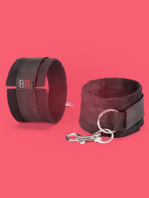Discover-Bondage---Nav-Tile-1200x900---Under-Mattress---Op2