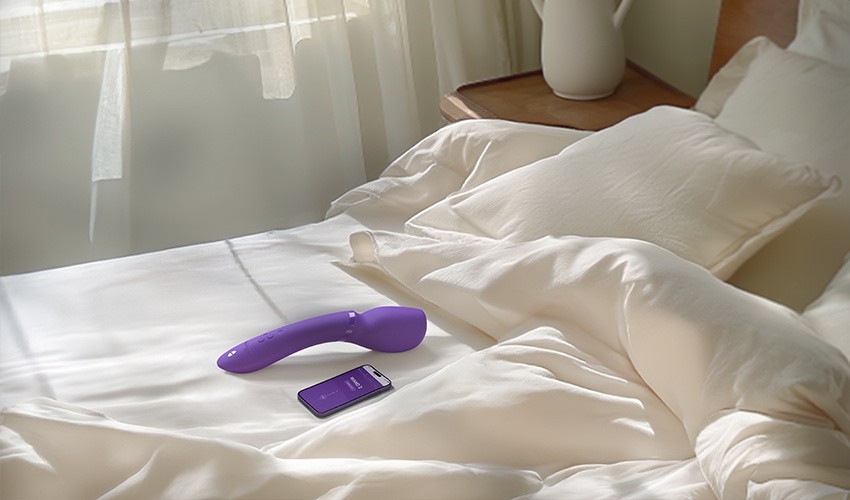 W41-WeVibe-Wand2-Features-Uber-assets-Smart-Silence-850x500